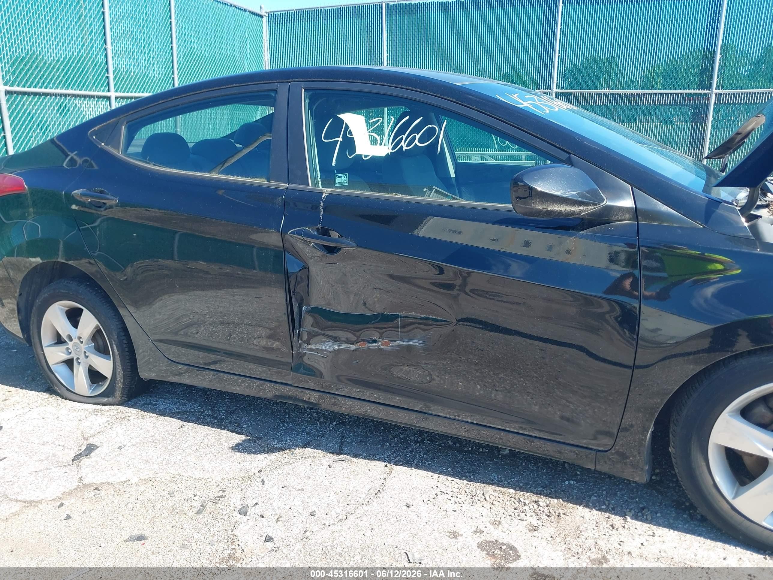 2011 Hyundai Elantra Gls Black vin: 5NPDH4AE4BH009107