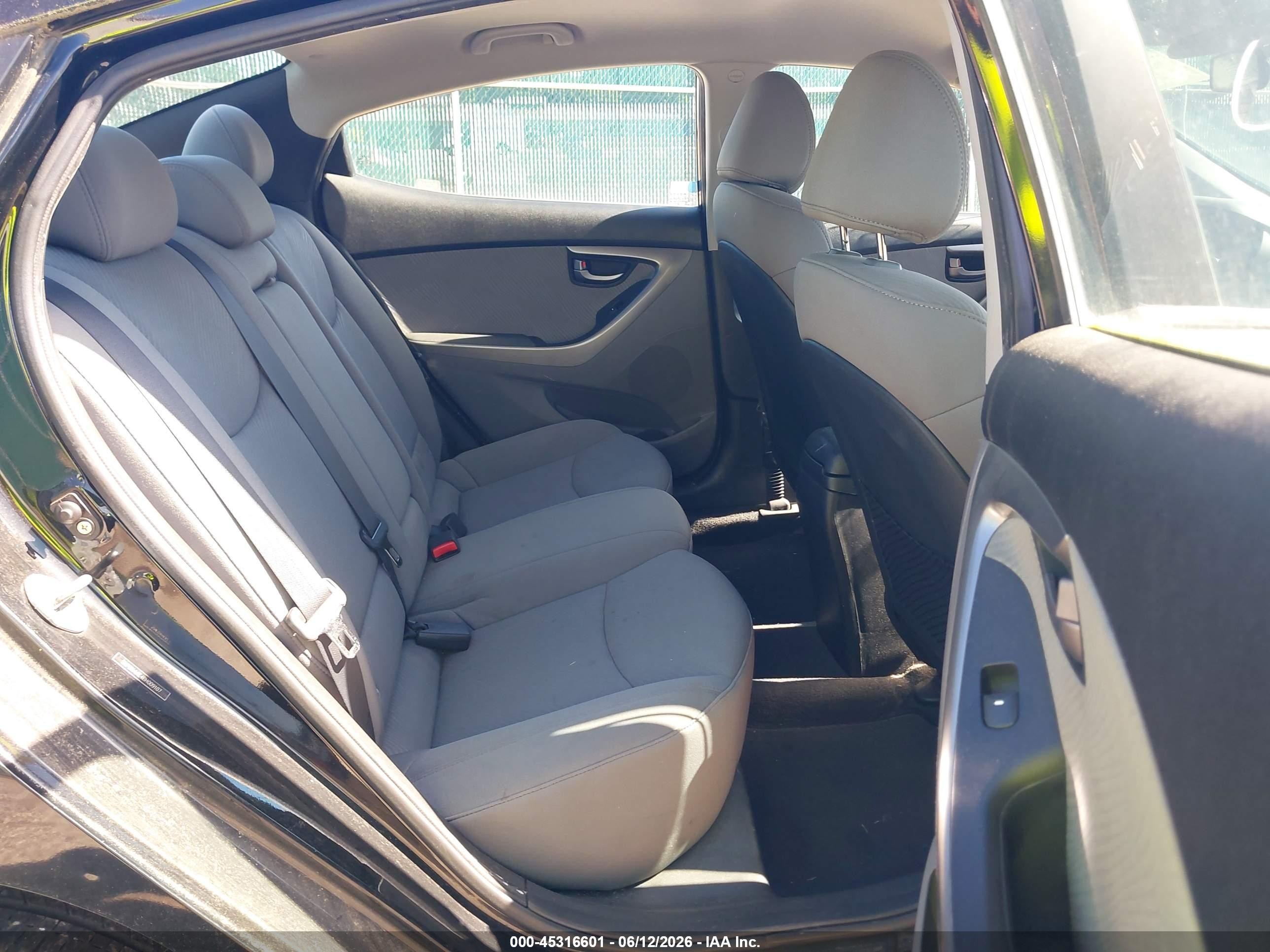 2011 Hyundai Elantra Gls Black vin: 5NPDH4AE4BH009107
