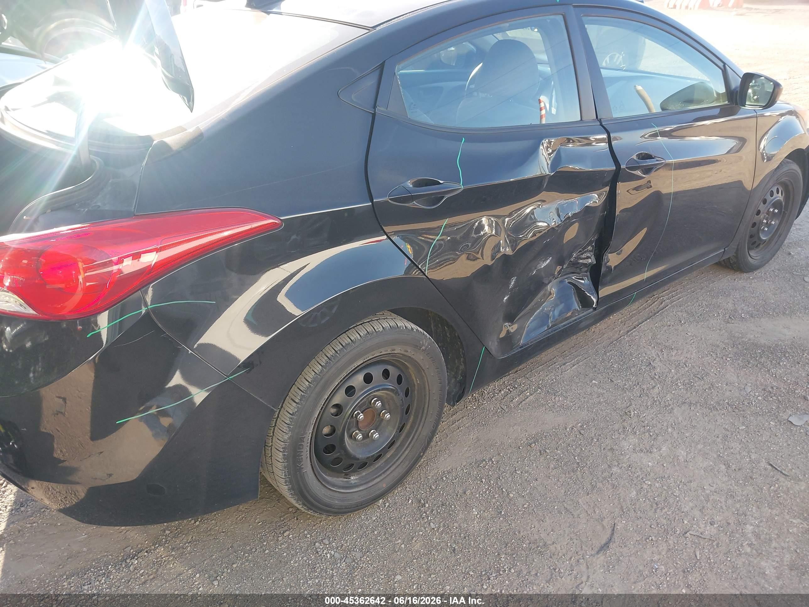 2011 Hyundai Elantra Gls Black vin: 5NPDH4AE4BH031222