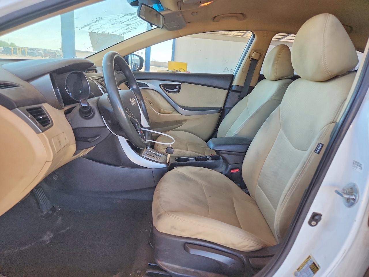 2011 Hyundai Elantra Gls White vin: 5NPDH4AE4BH050790