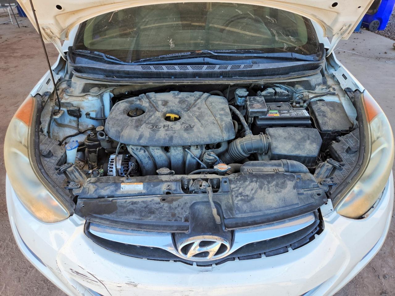 2011 Hyundai Elantra Gls White vin: 5NPDH4AE4BH050790