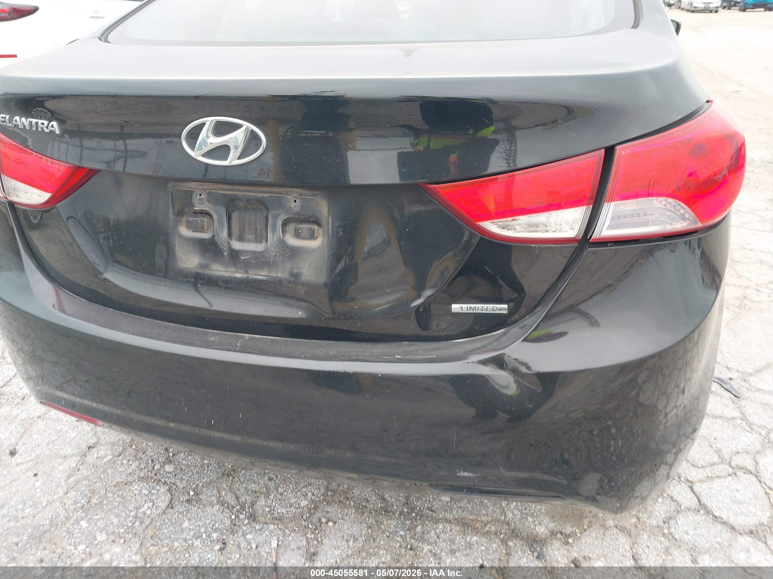 2011 Hyundai Elantra Limited Black vin: 5NPDH4AE4BH075589