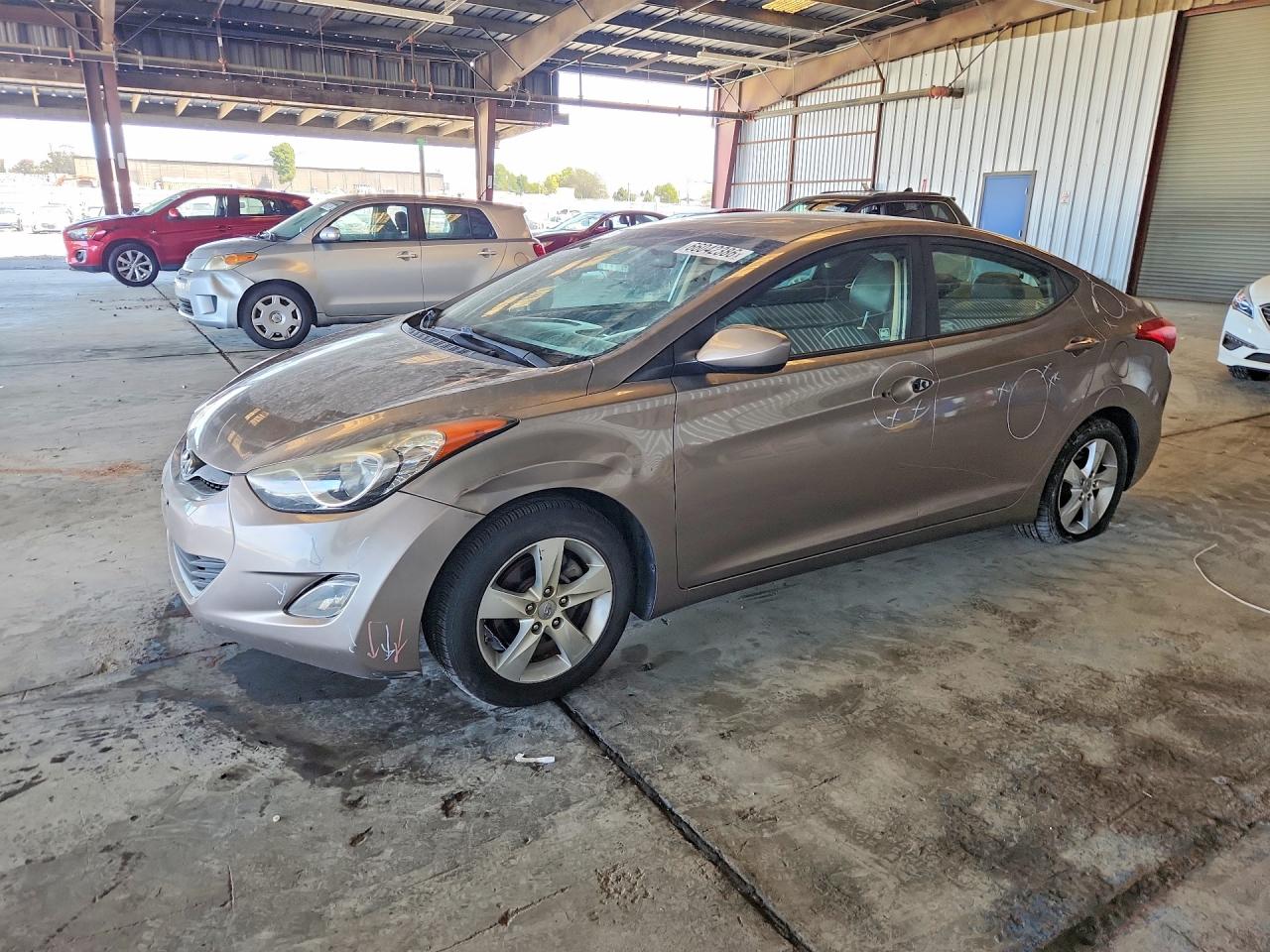 2012 Hyundai Elantra Gls Silver vin: 5NPDH4AE4CH071592