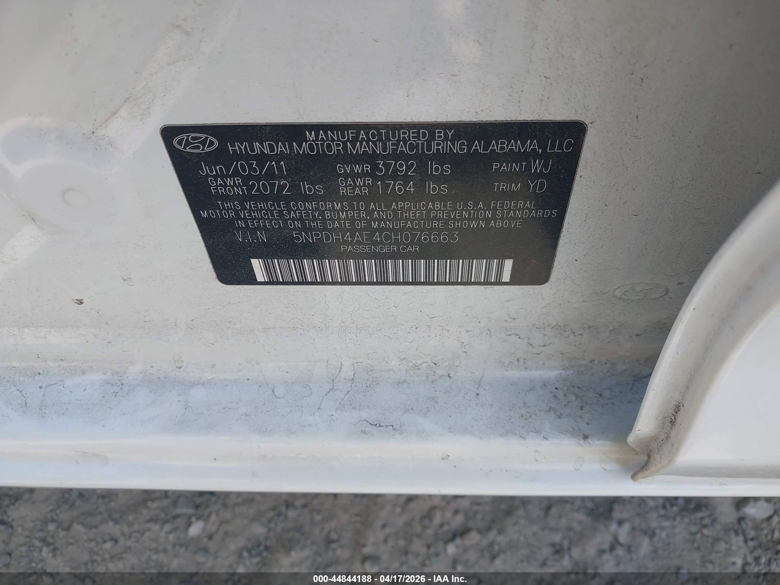 2012 Hyundai Elantra Gls White vin: 5NPDH4AE4CH076663