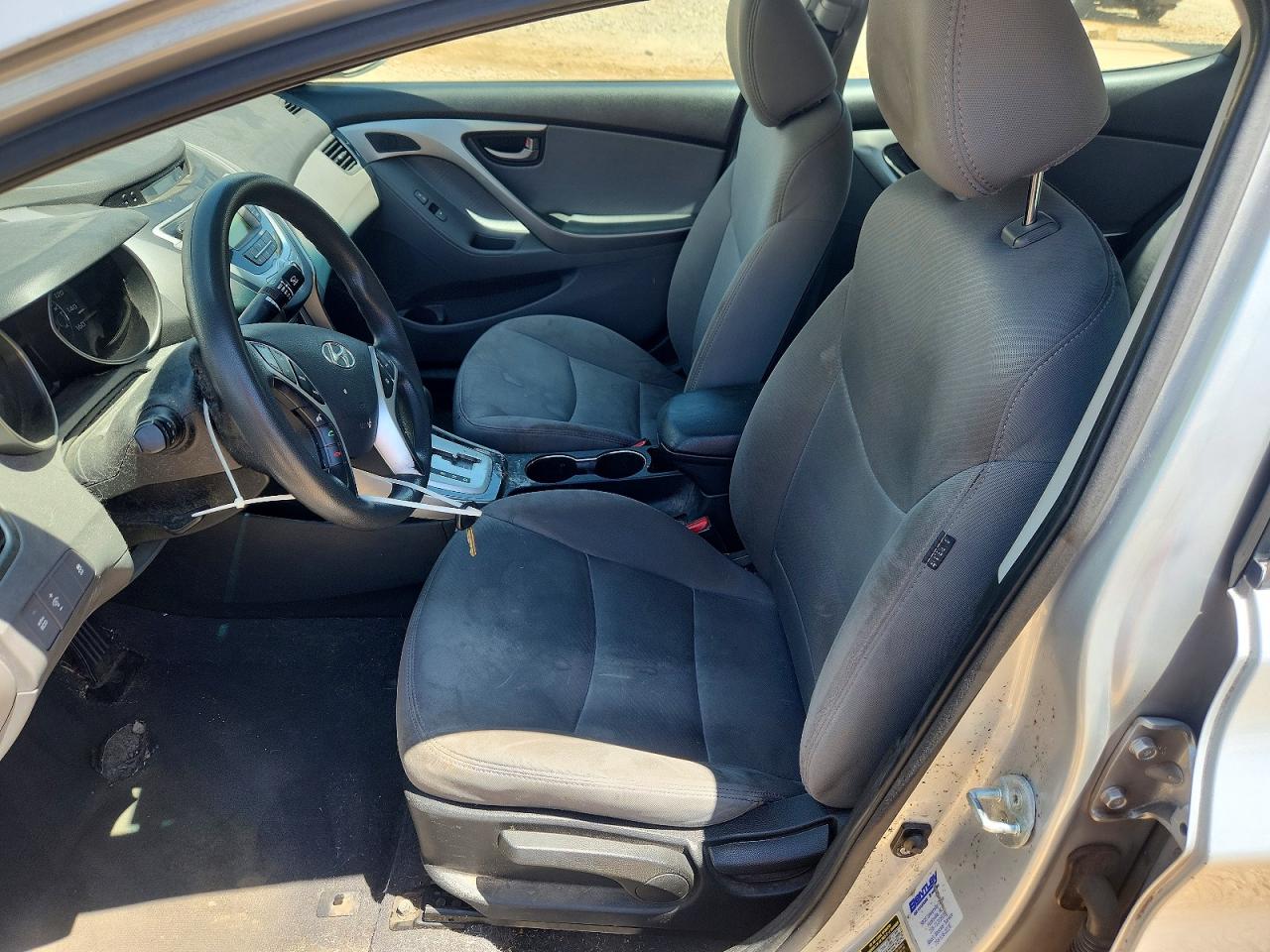 2012 Hyundai Elantra Gls Серебряный vin: 5NPDH4AE4CH085136