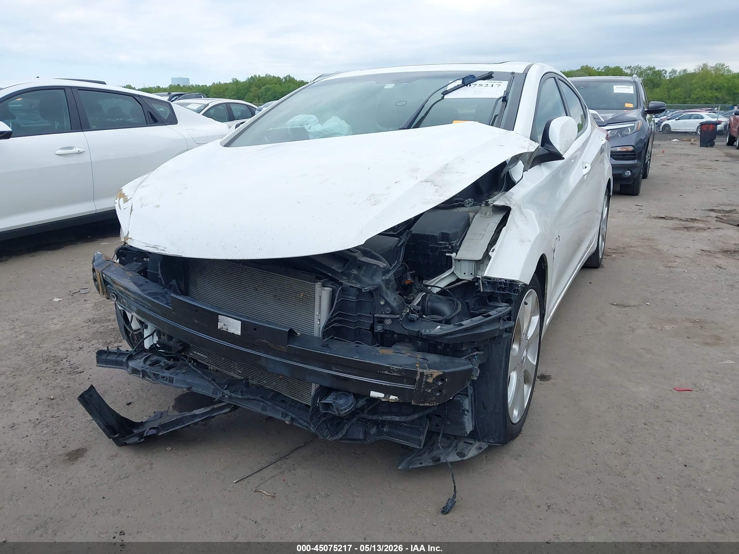 2012 Hyundai Elantra Limited White vin: 5NPDH4AE4CH086030