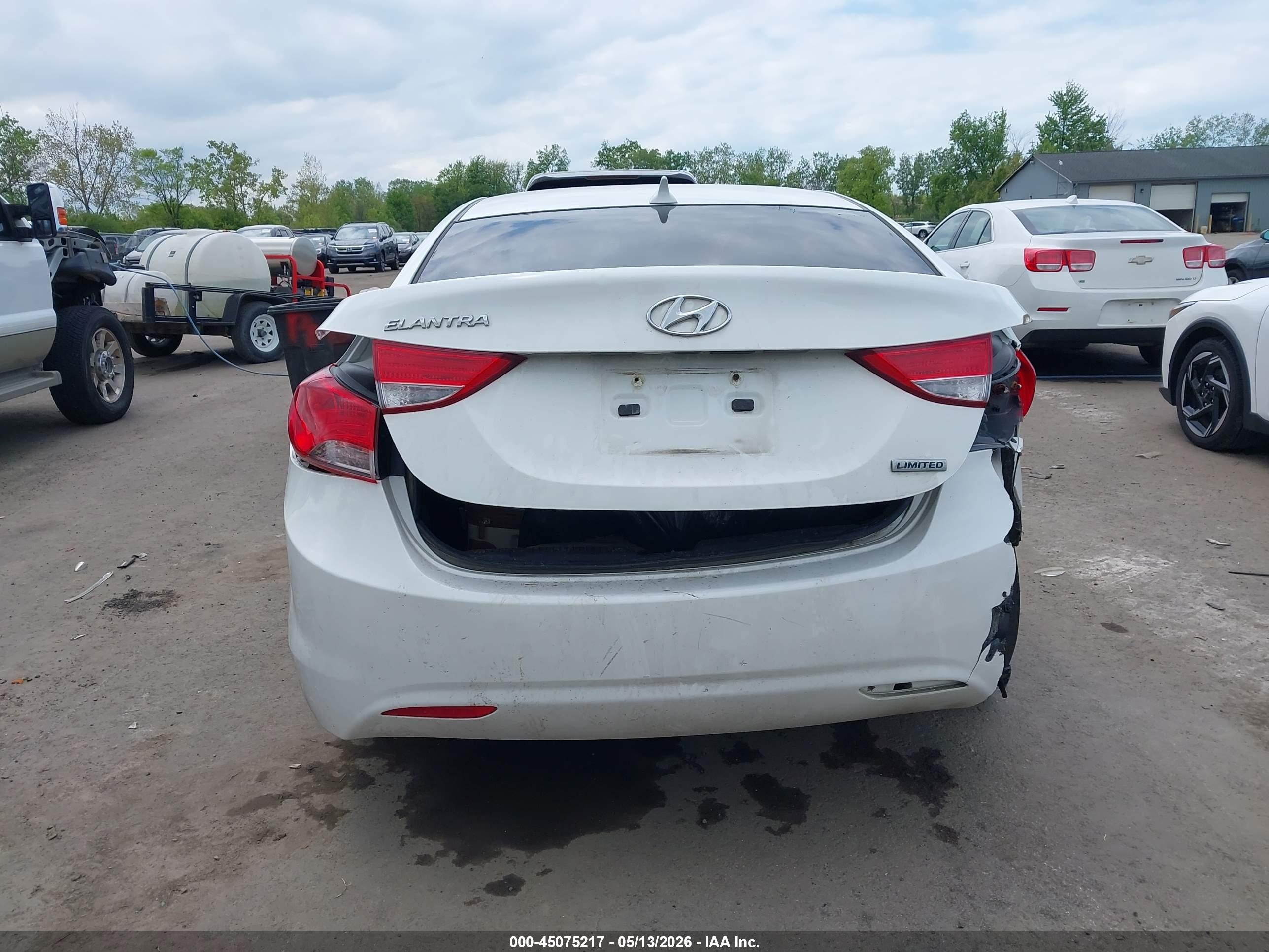 2012 Hyundai Elantra Limited White vin: 5NPDH4AE4CH086030