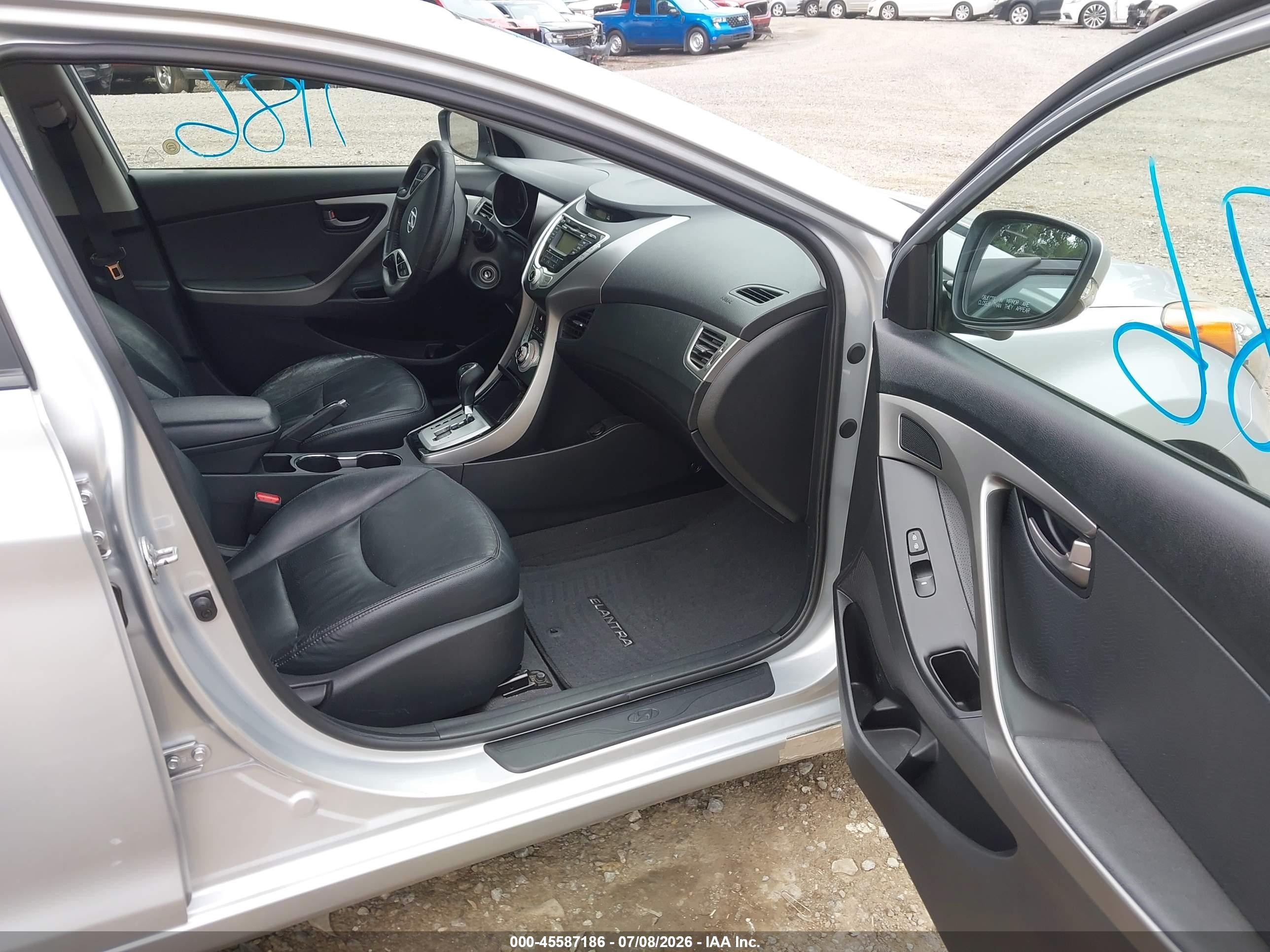 2012 Hyundai Elantra Limited Silver vin: 5NPDH4AE4CH111735