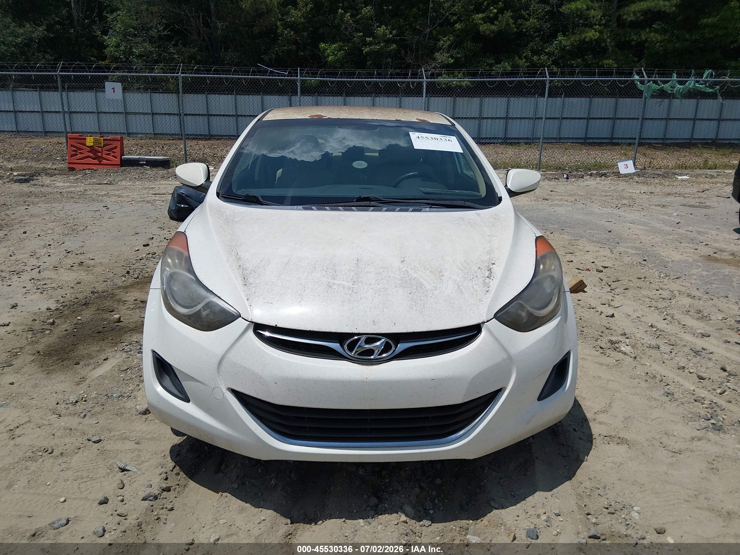 2012 Hyundai Elantra Gls White vin: 5NPDH4AE4CH115056