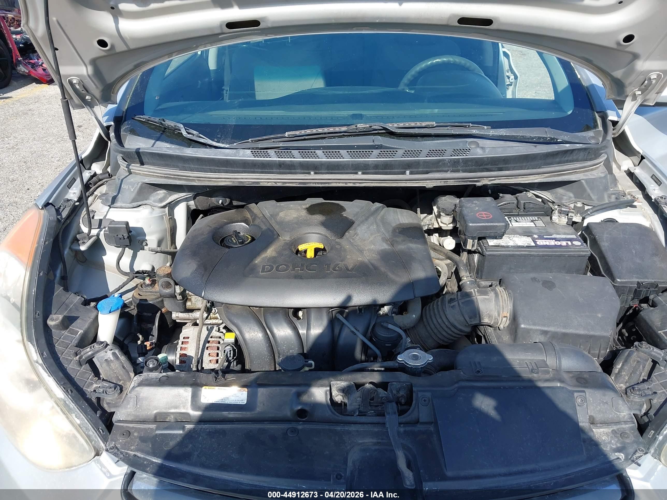 2012 Hyundai Elantra Gls Серебряный vin: 5NPDH4AE4CH121035