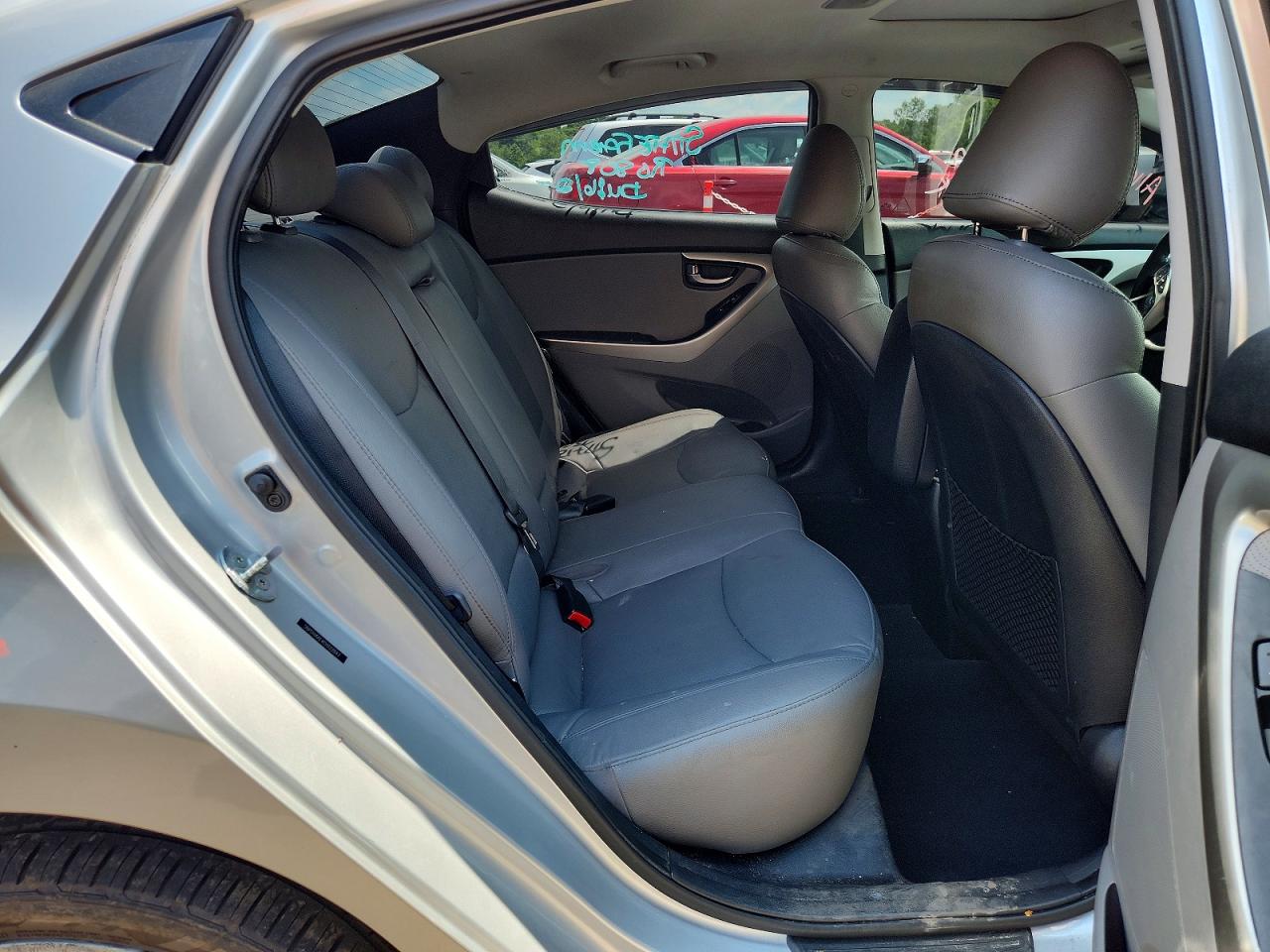 2012 Hyundai Elantra Limited Silver vin: 5NPDH4AE4CH122847