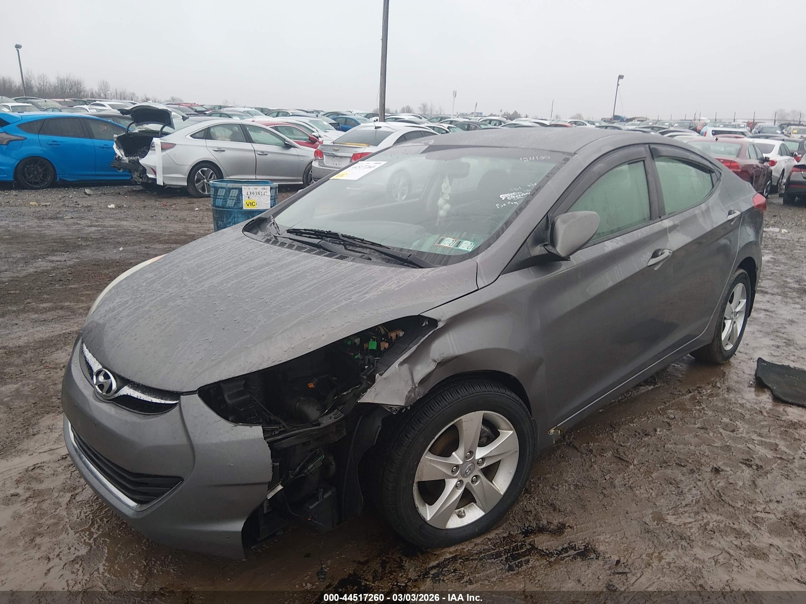2012 Hyundai Elantra Gls Gray vin: 5NPDH4AE4CH124100