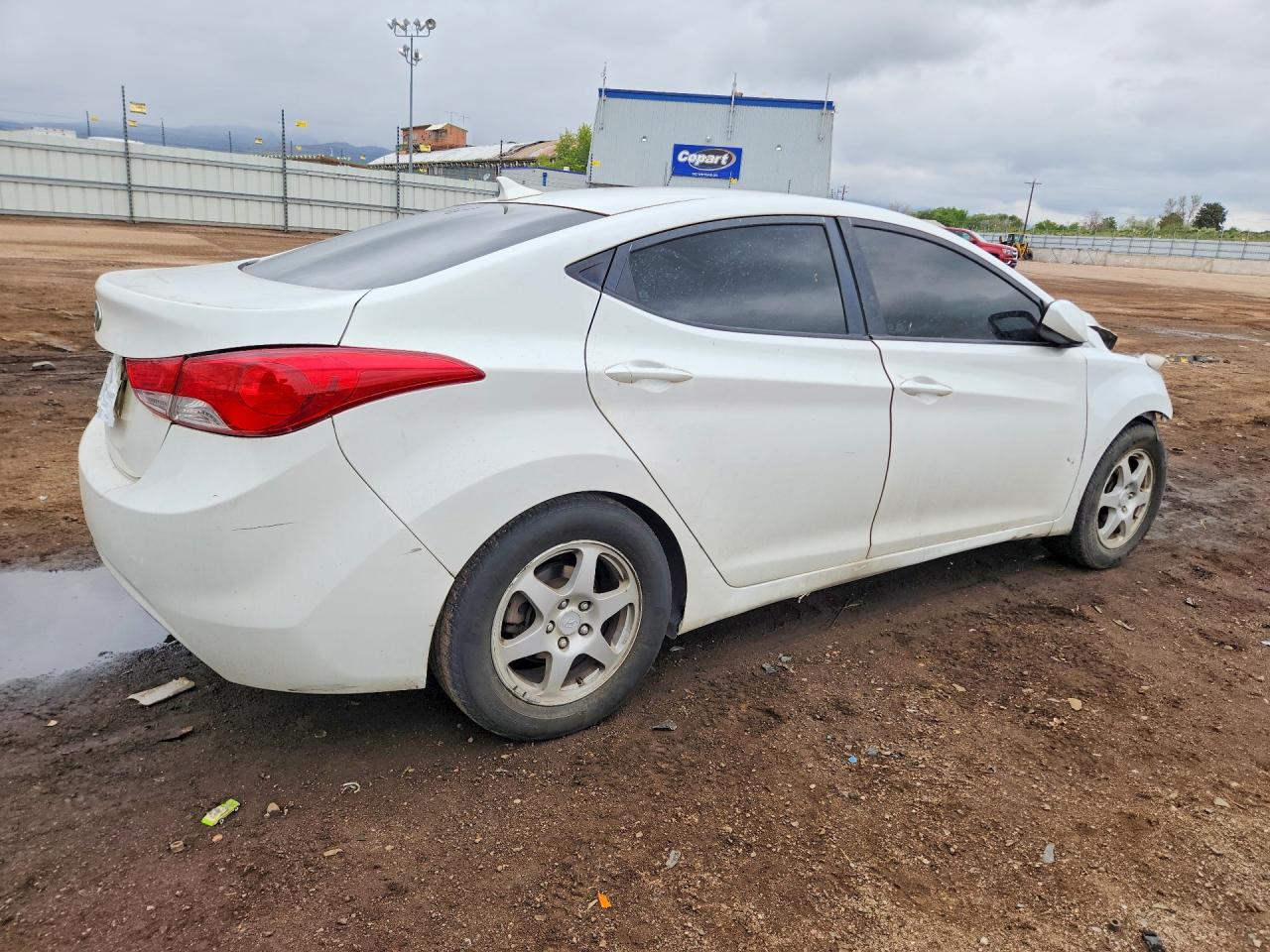 2012 Hyundai Elantra Gls(middle Grade) White vin: 5NPDH4AE4CH147649