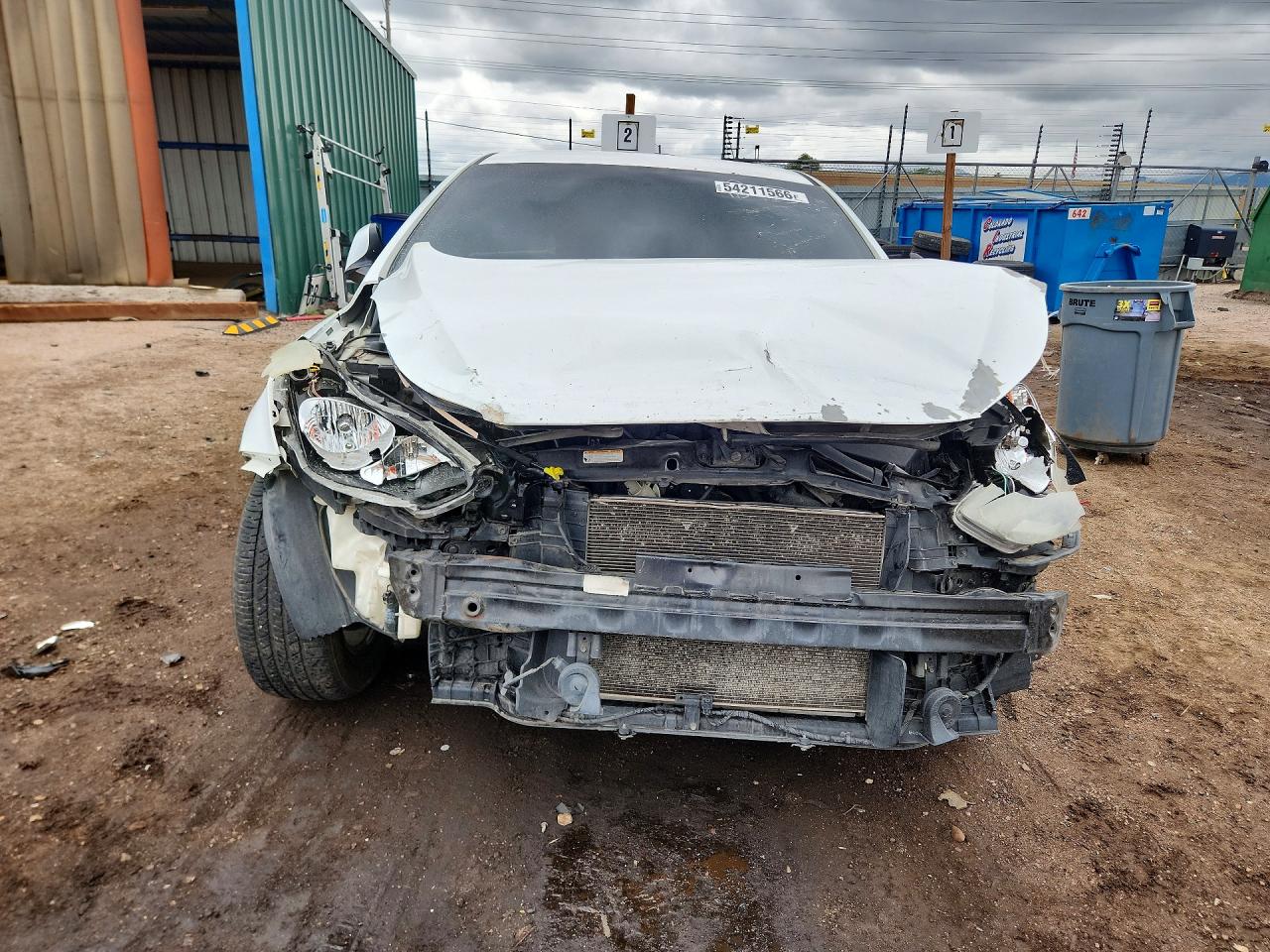 2012 Hyundai Elantra Gls(middle Grade) White vin: 5NPDH4AE4CH147649