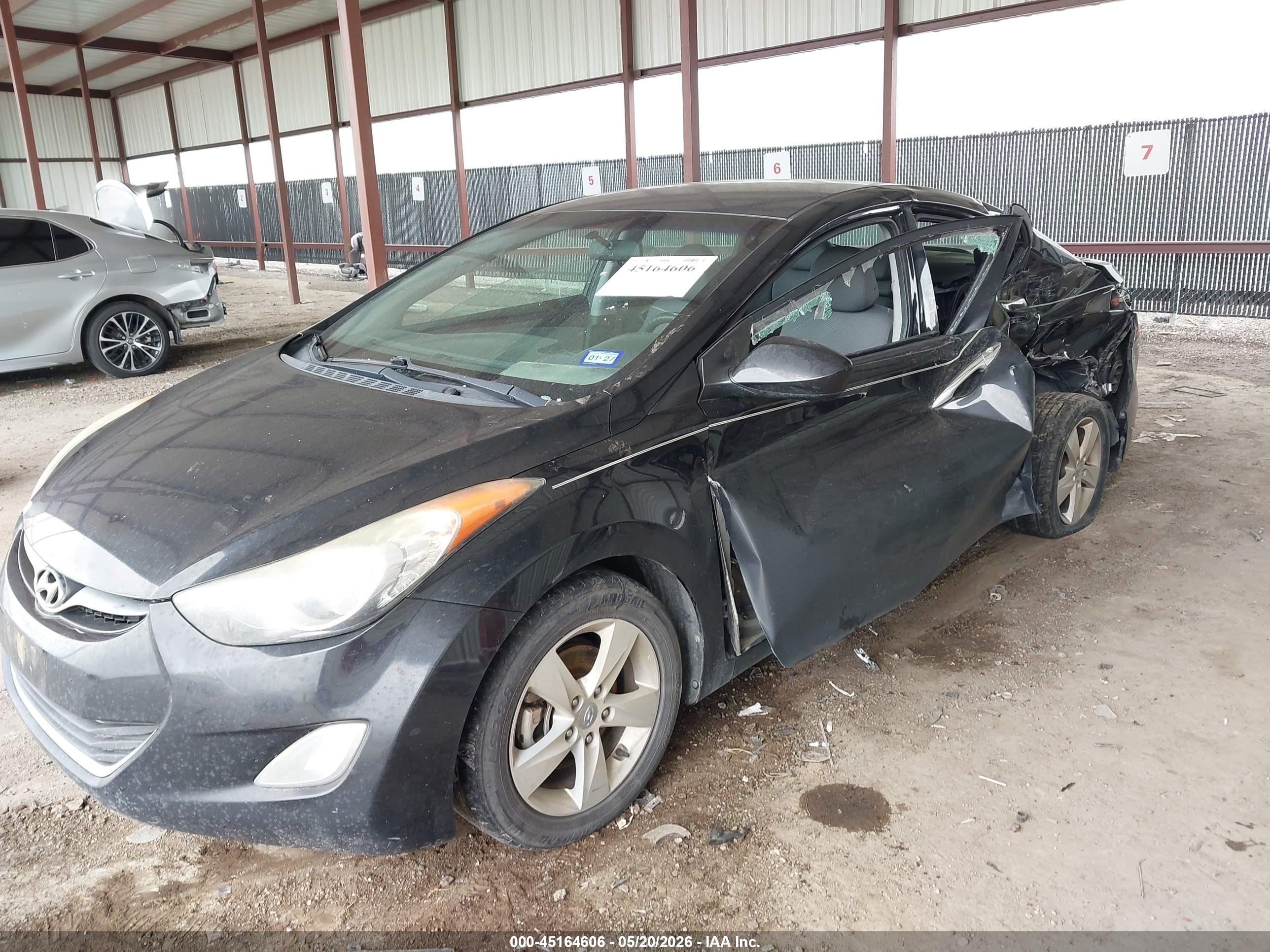 2013 Hyundai Elantra Gls Синий vin: 5NPDH4AE4DH151590