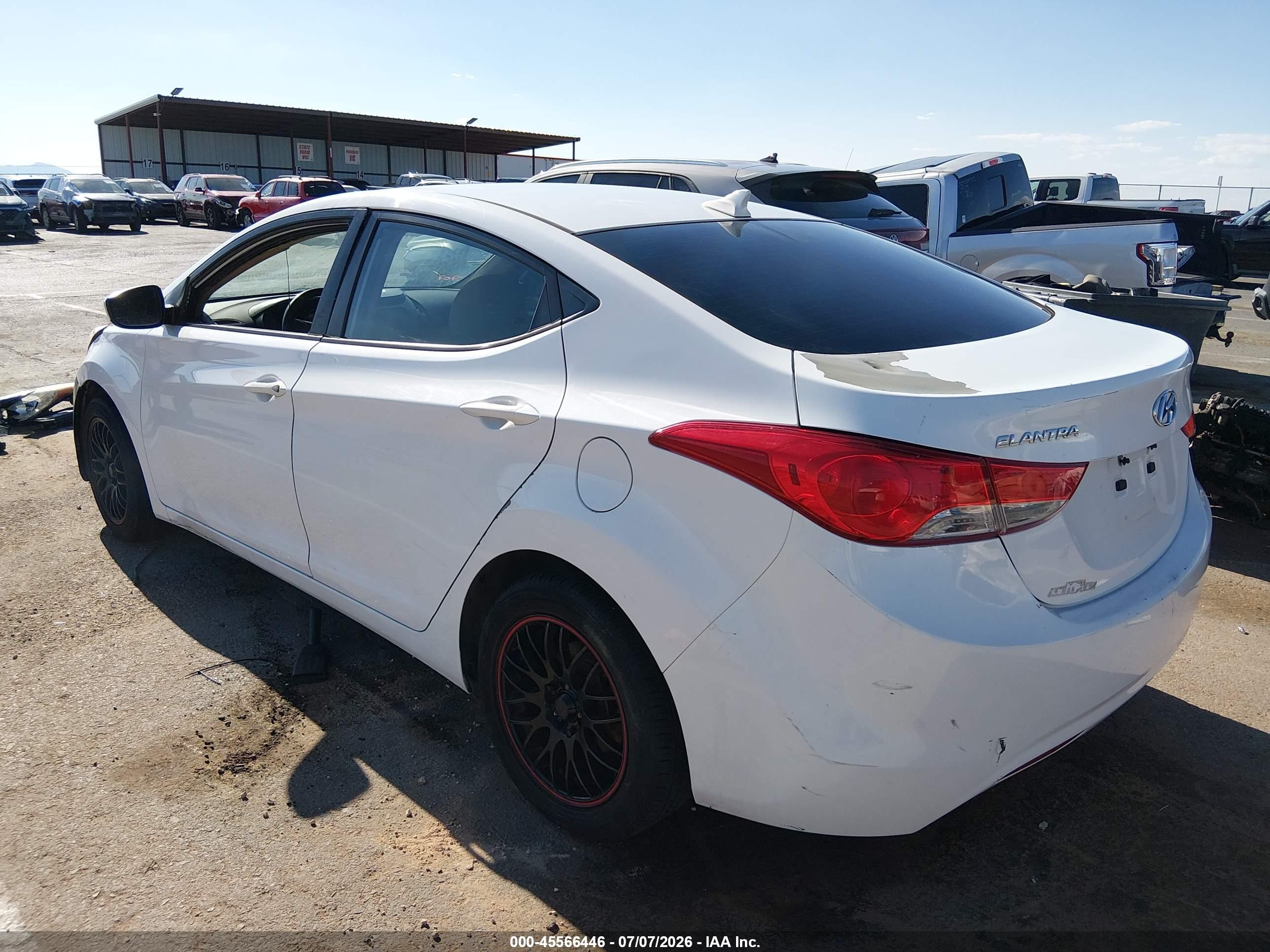 2013 Hyundai Elantra Gls White vin: 5NPDH4AE4DH168518