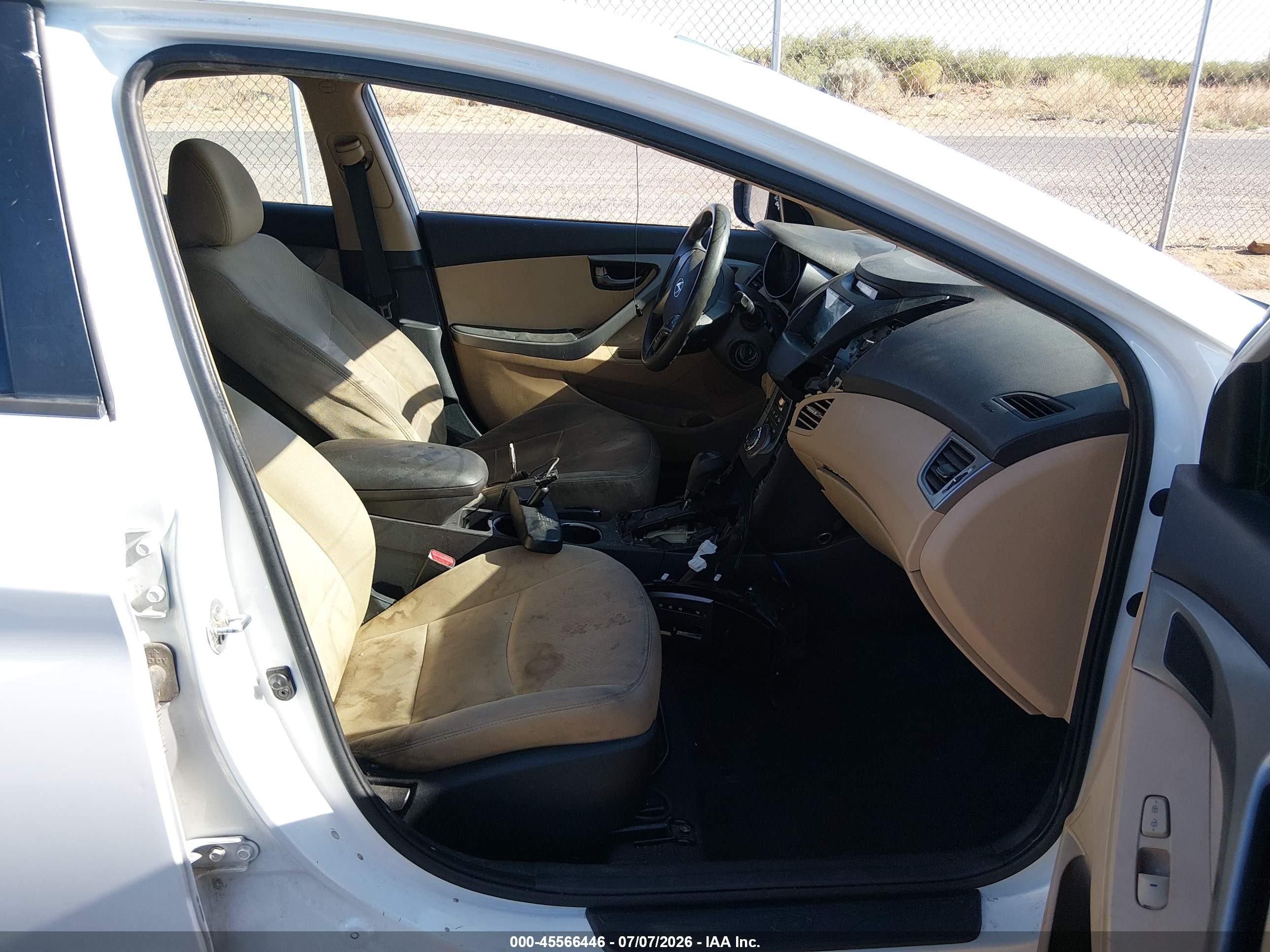 2013 Hyundai Elantra Gls White vin: 5NPDH4AE4DH168518