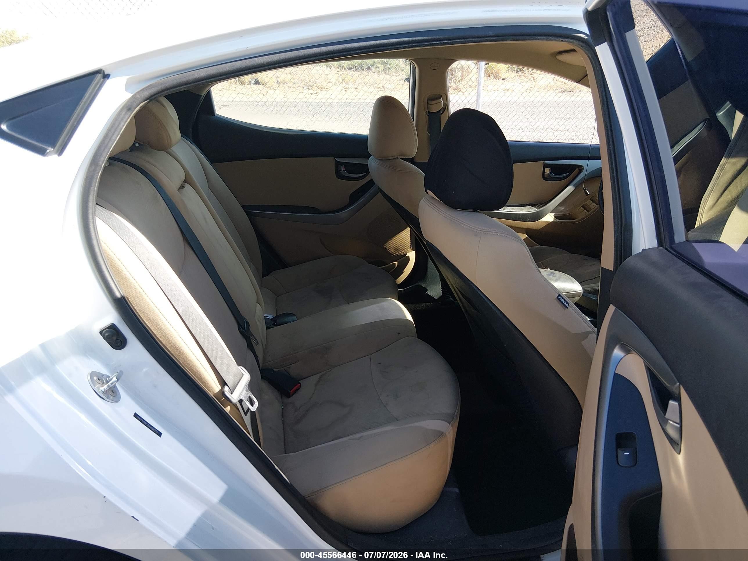 2013 Hyundai Elantra Gls White vin: 5NPDH4AE4DH168518