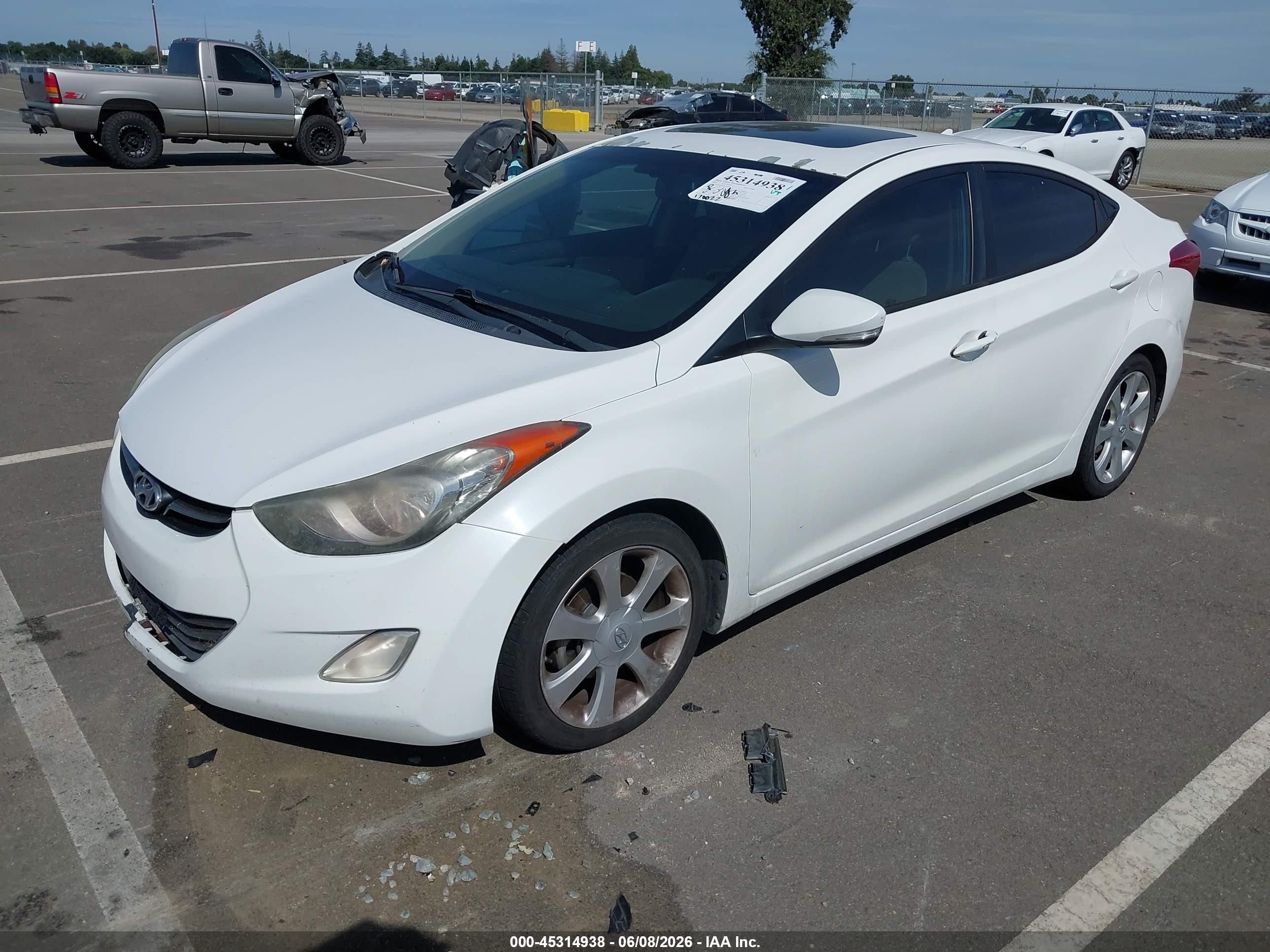2013 Hyundai Elantra Limited White vin: 5NPDH4AE4DH184489