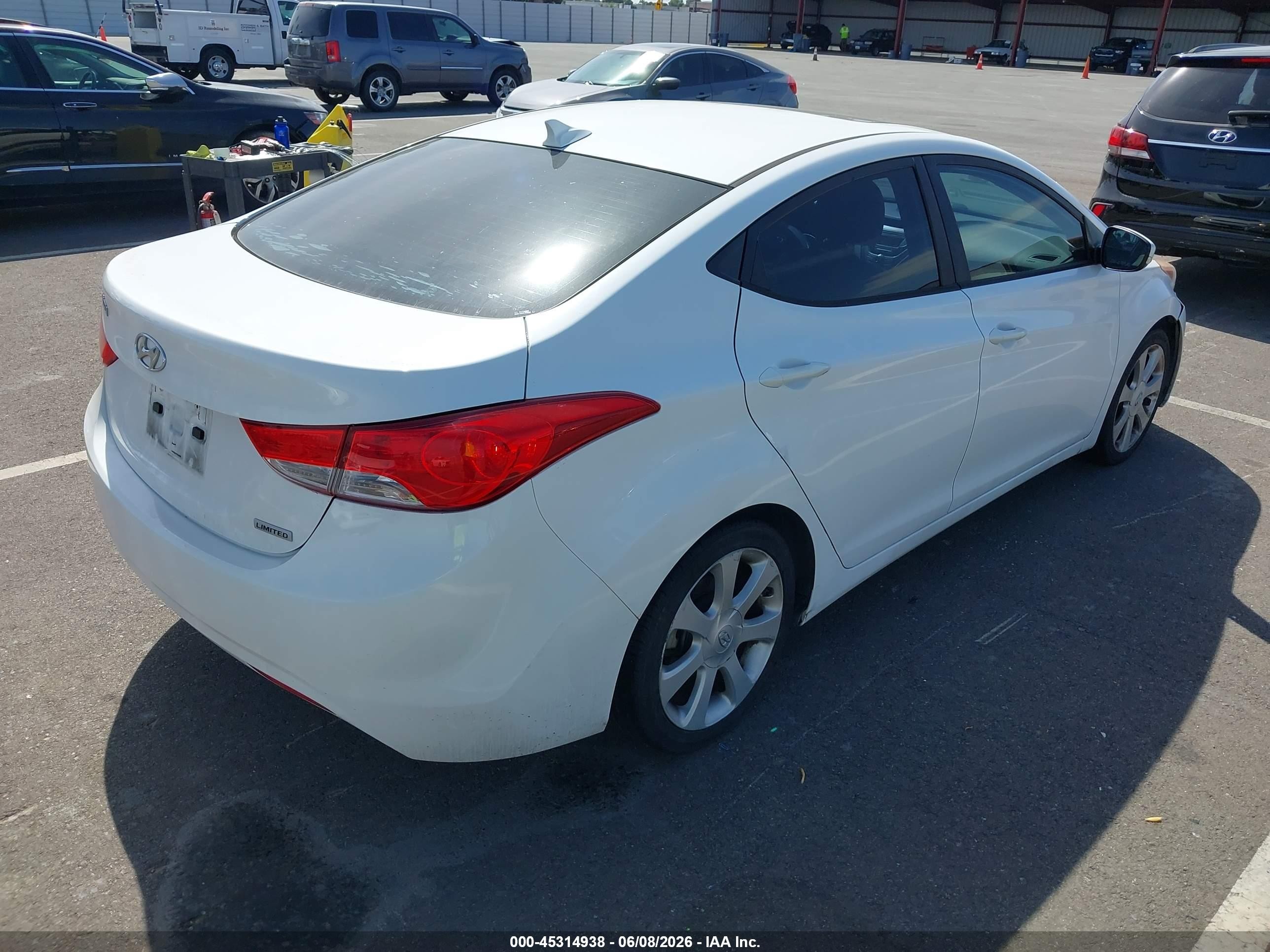 2013 Hyundai Elantra Limited White vin: 5NPDH4AE4DH184489