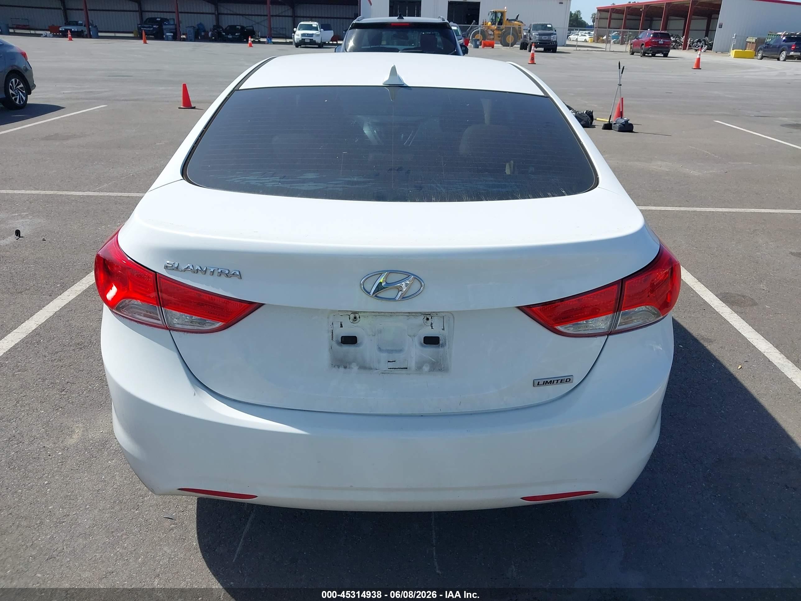 2013 Hyundai Elantra Limited White vin: 5NPDH4AE4DH184489