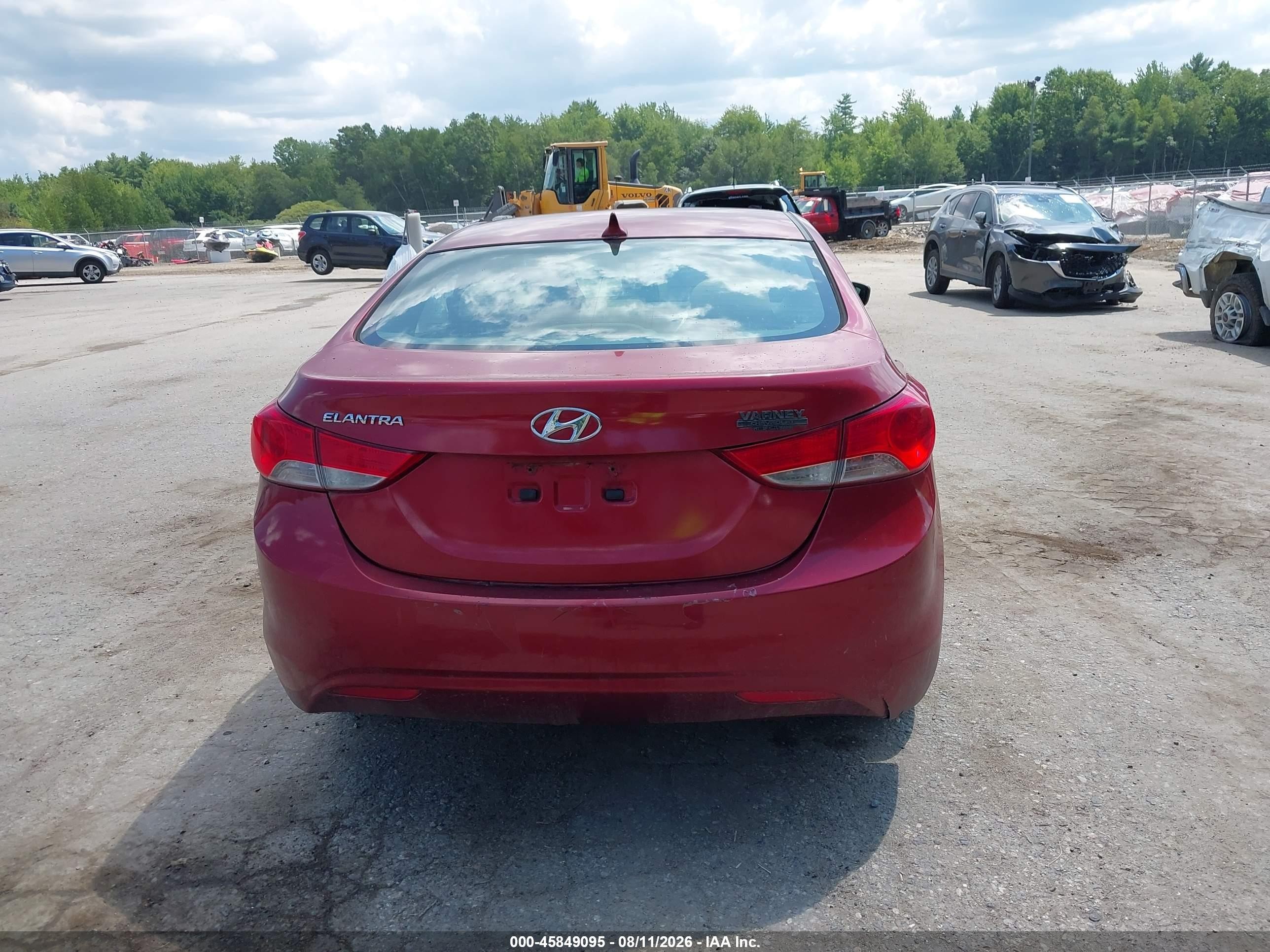 2013 Hyundai Elantra Gls Red vin: 5NPDH4AE4DH193631