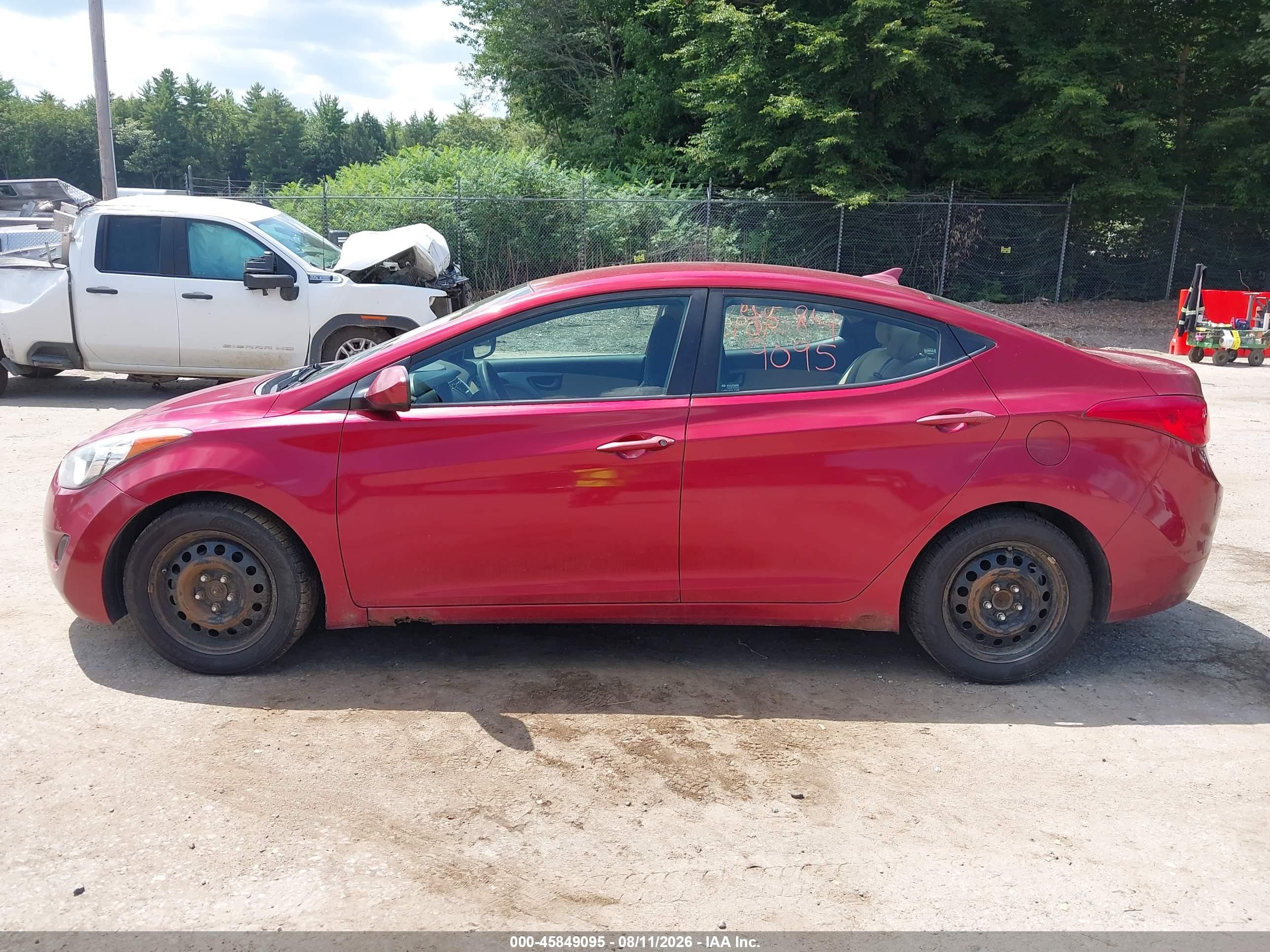 2013 Hyundai Elantra Gls Red vin: 5NPDH4AE4DH193631