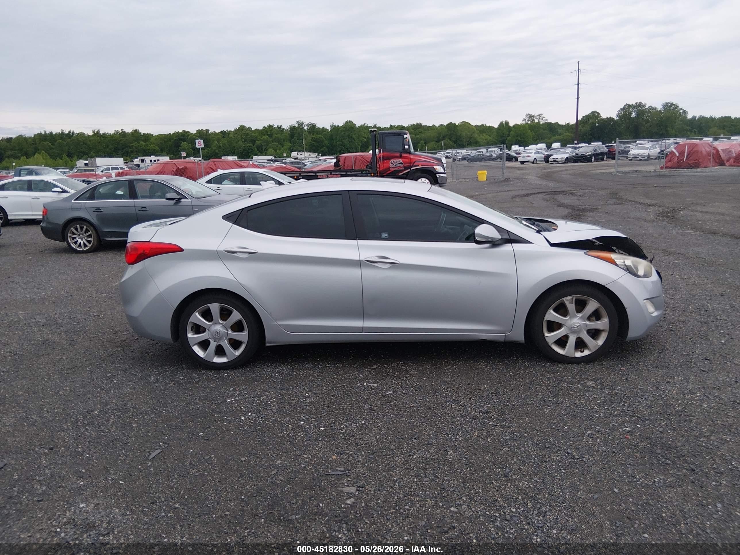 2013 Hyundai Elantra Limited Silver vin: 5NPDH4AE4DH206622