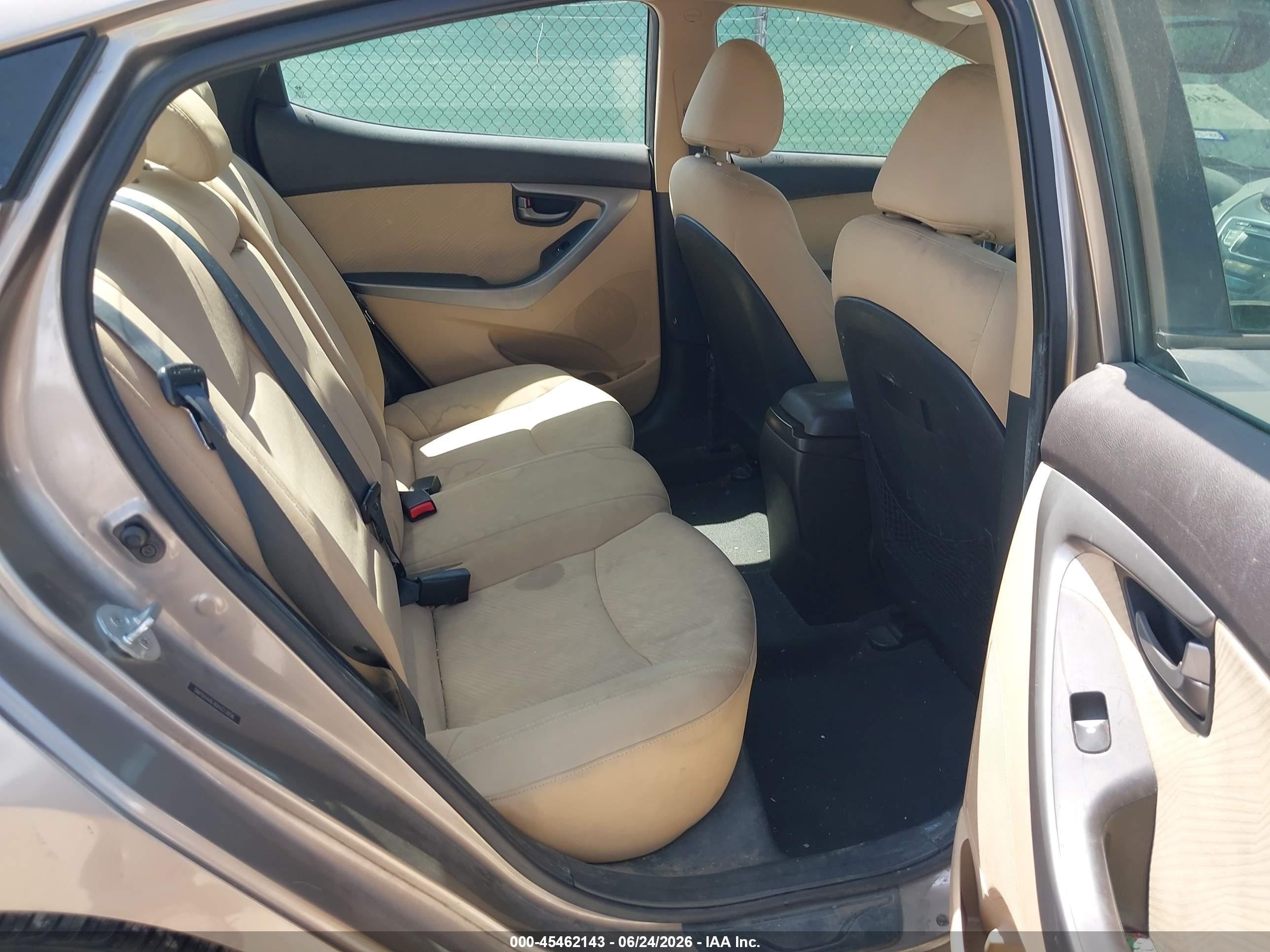 2013 Hyundai Elantra Gls Gold vin: 5NPDH4AE4DH223856