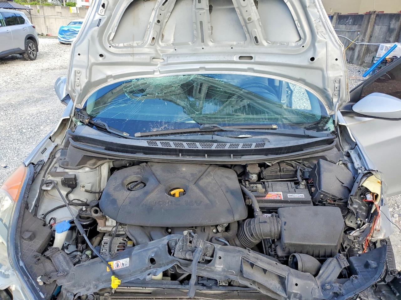 2013 Hyundai Elantra Gls Серебряный vin: 5NPDH4AE4DH224019