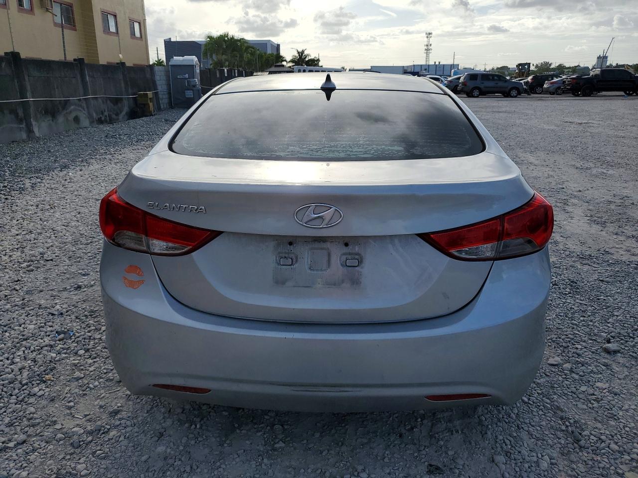 2013 Hyundai Elantra Gls Серебряный vin: 5NPDH4AE4DH224019