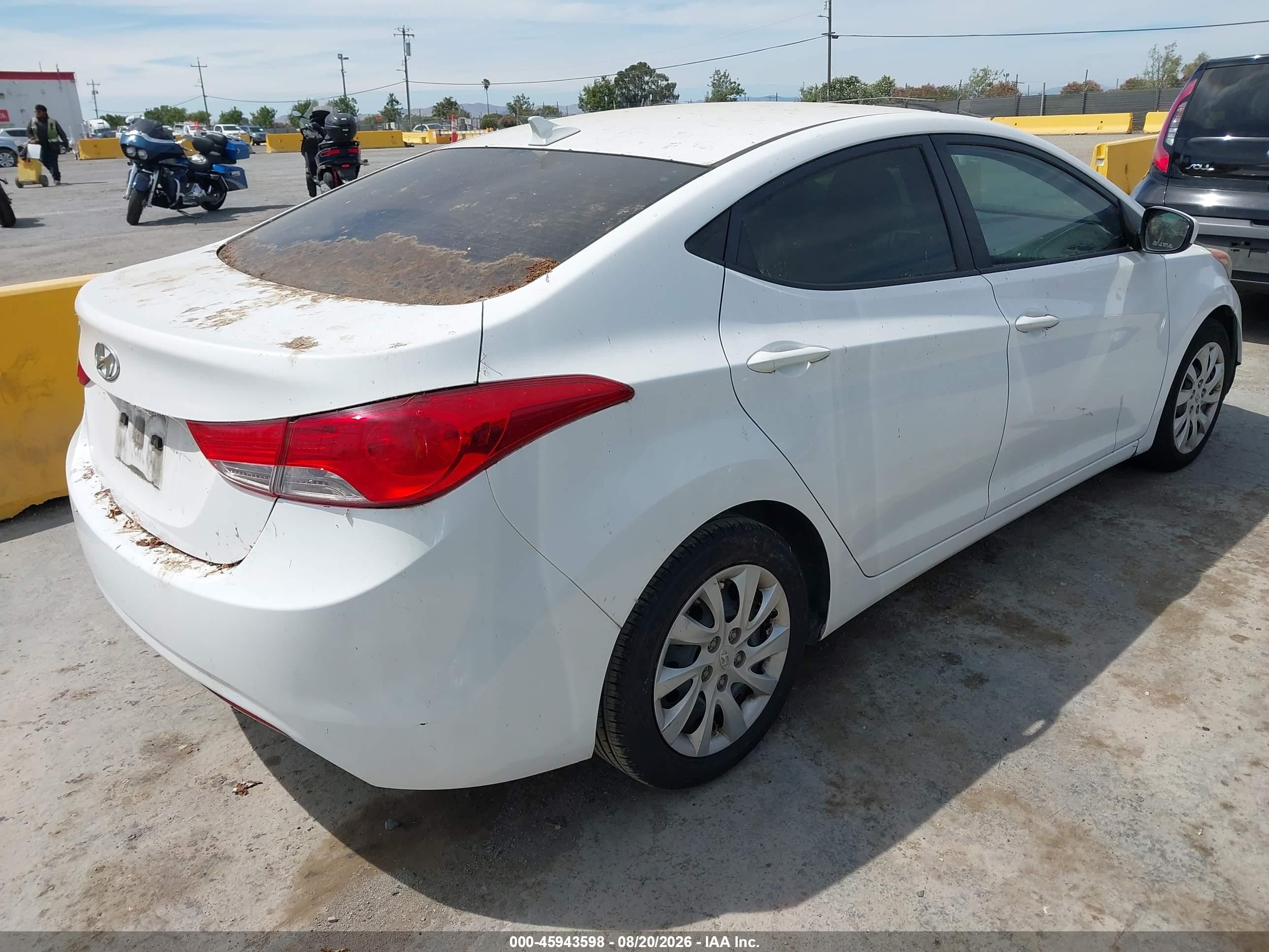2013 Hyundai Elantra Gls/limited Белый vin: 5NPDH4AE4DH230337