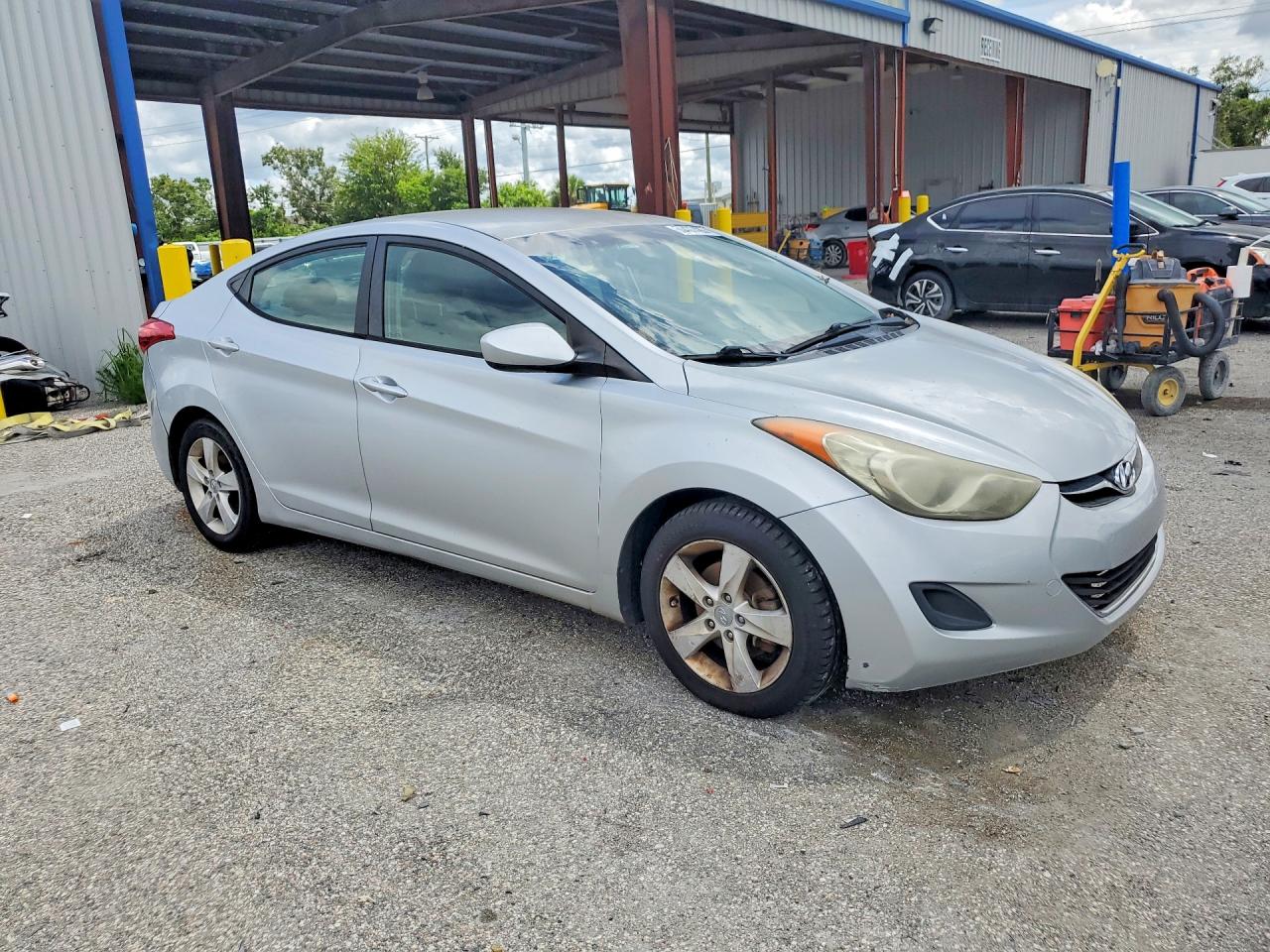 2013 Hyundai Elantra Gls Silver vin: 5NPDH4AE4DH260860