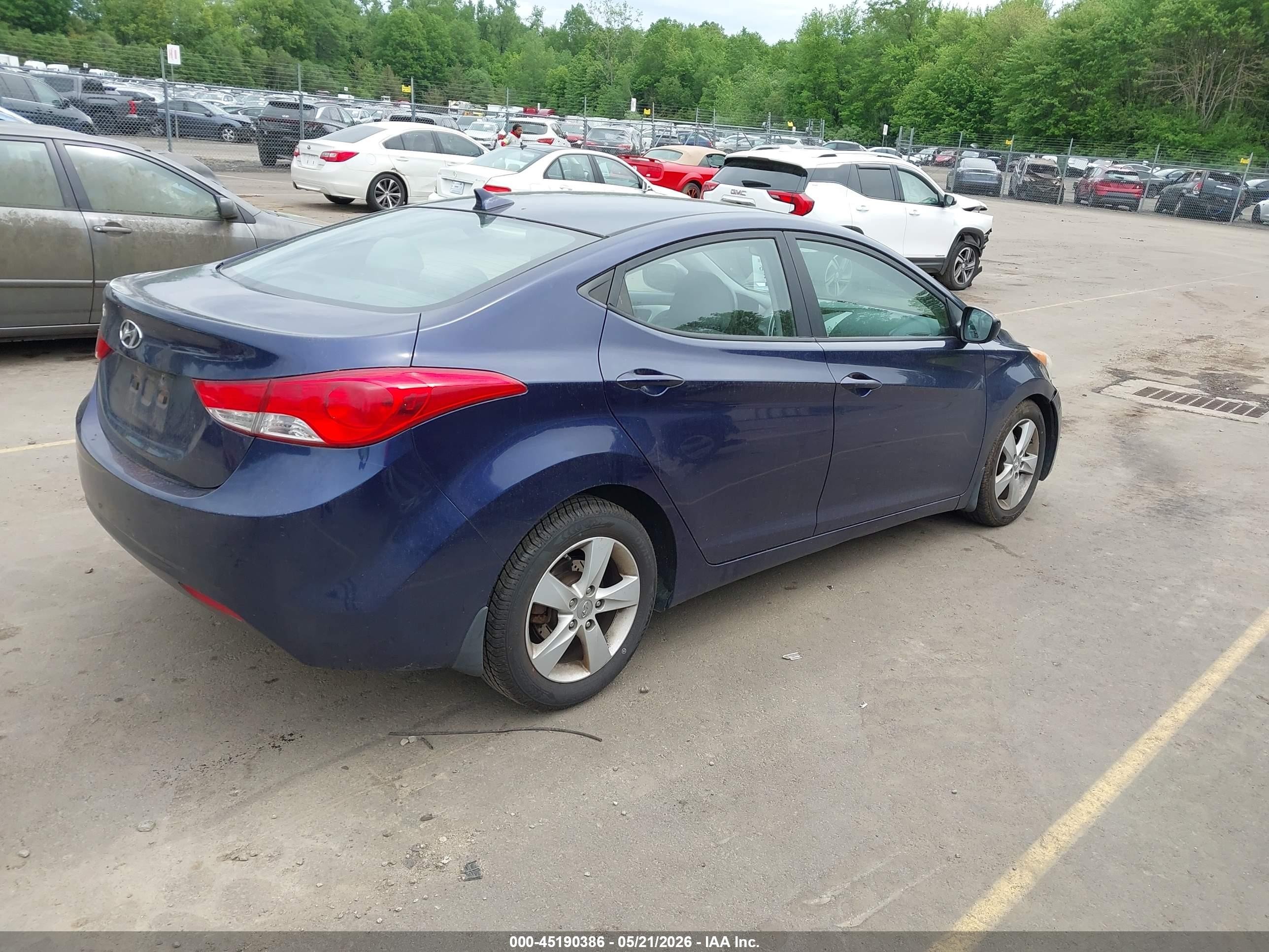 2013 Hyundai Elantra Gls Blue vin: 5NPDH4AE4DH284687