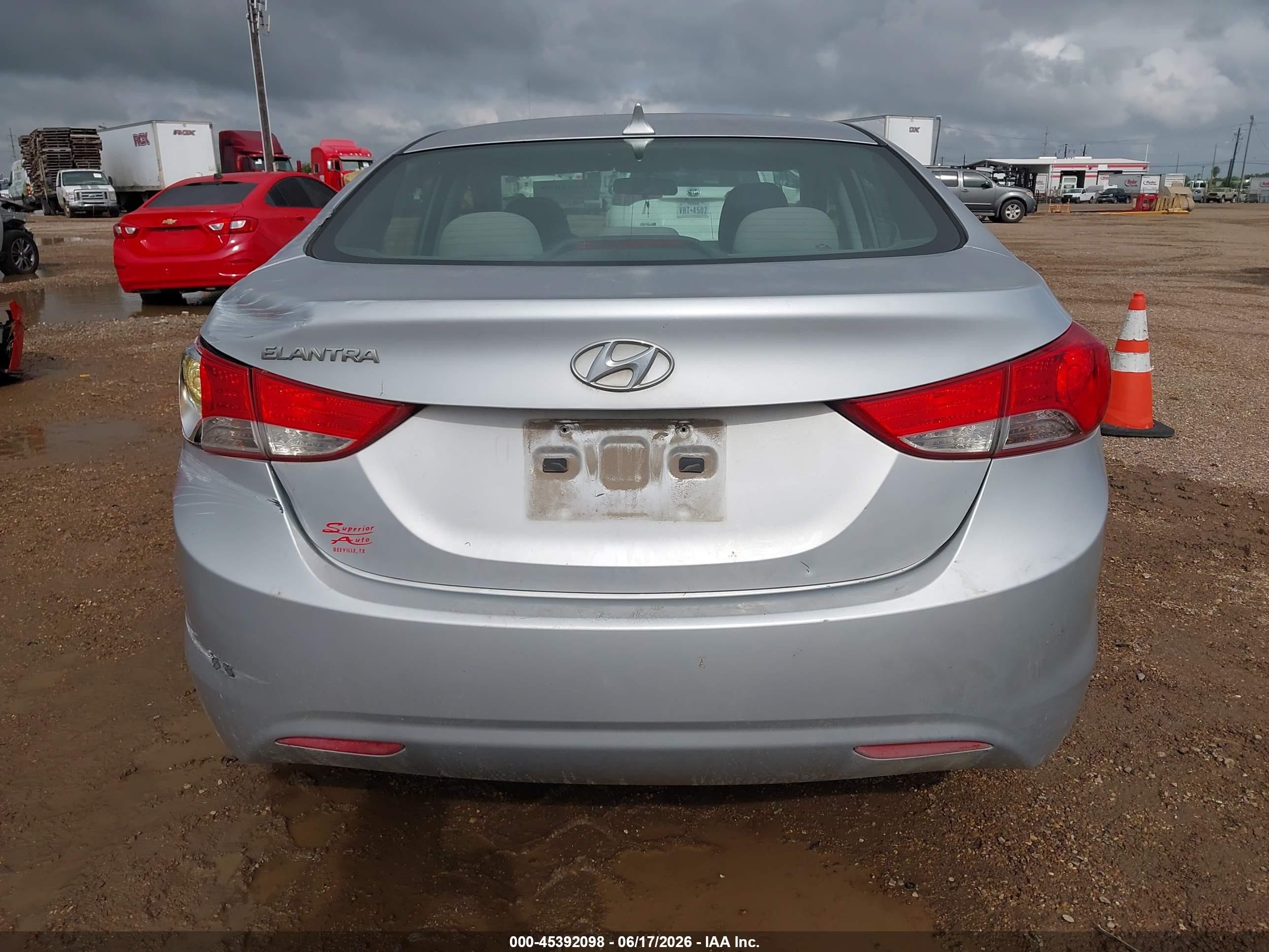 2013 Hyundai Elantra Gls Серебряный vin: 5NPDH4AE4DH287251