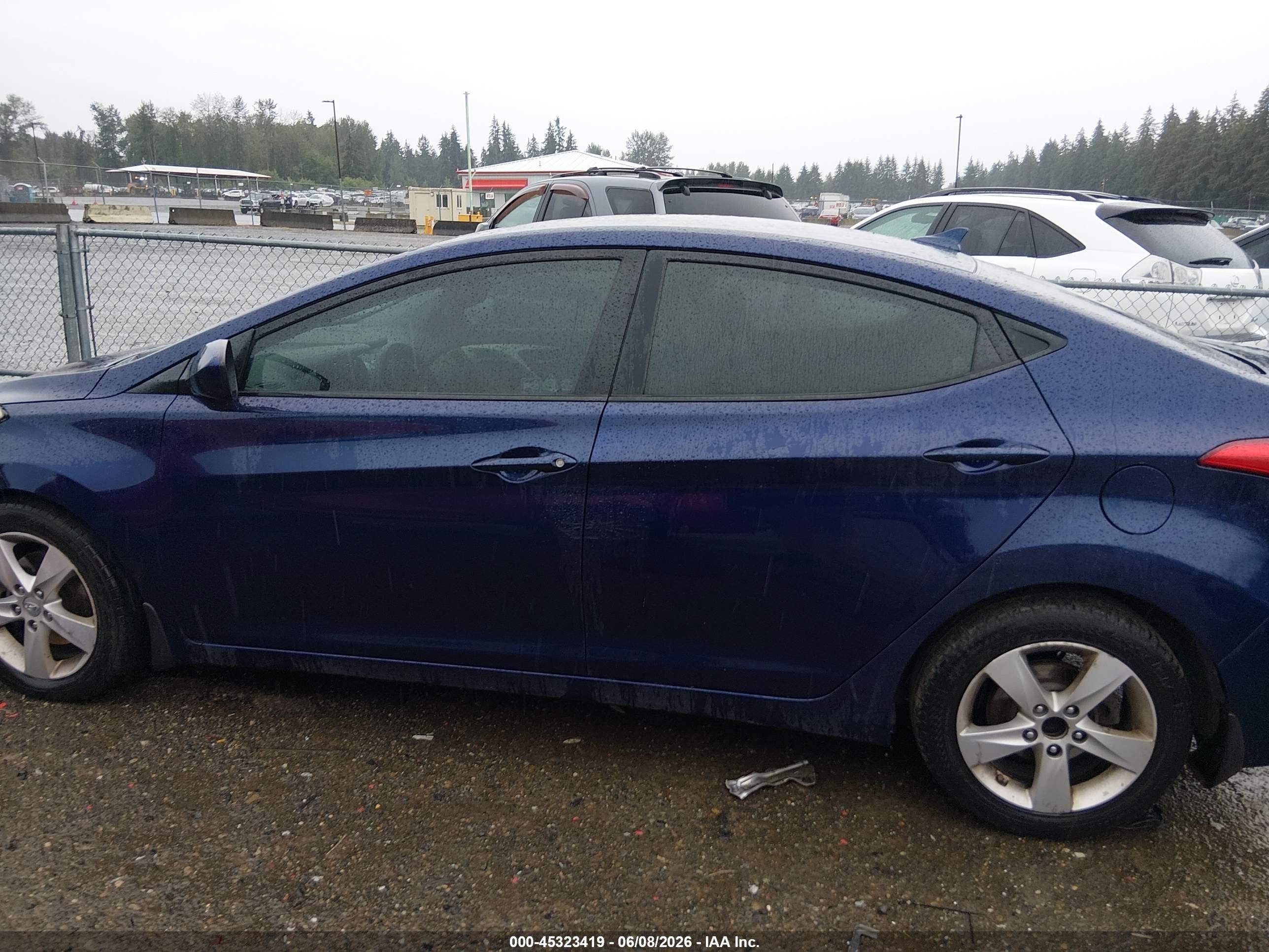 2013 Hyundai Elantra Gls Blue vin: 5NPDH4AE4DH290635