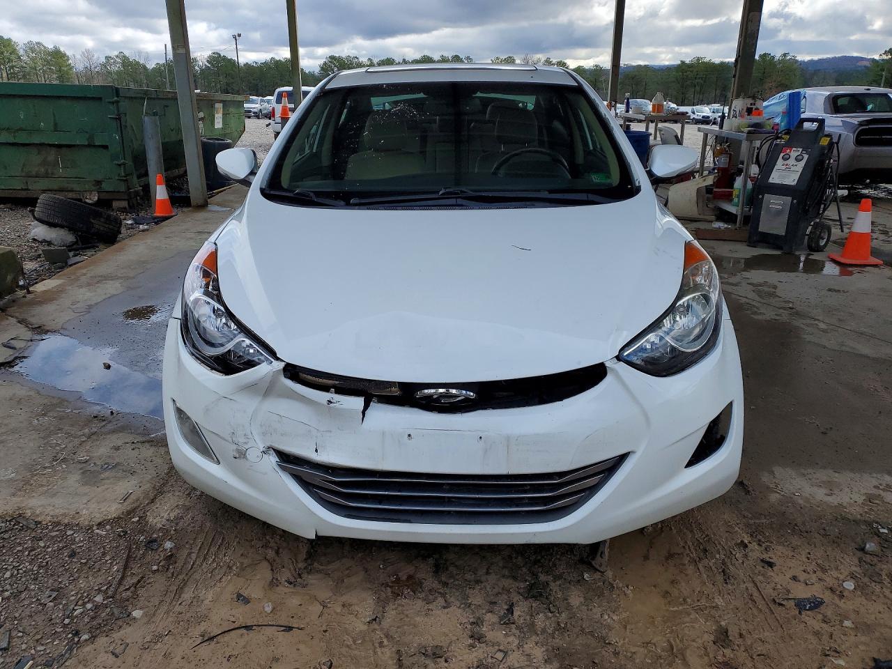 2013 Hyundai Elantra Limited White vin: 5NPDH4AE4DH291977