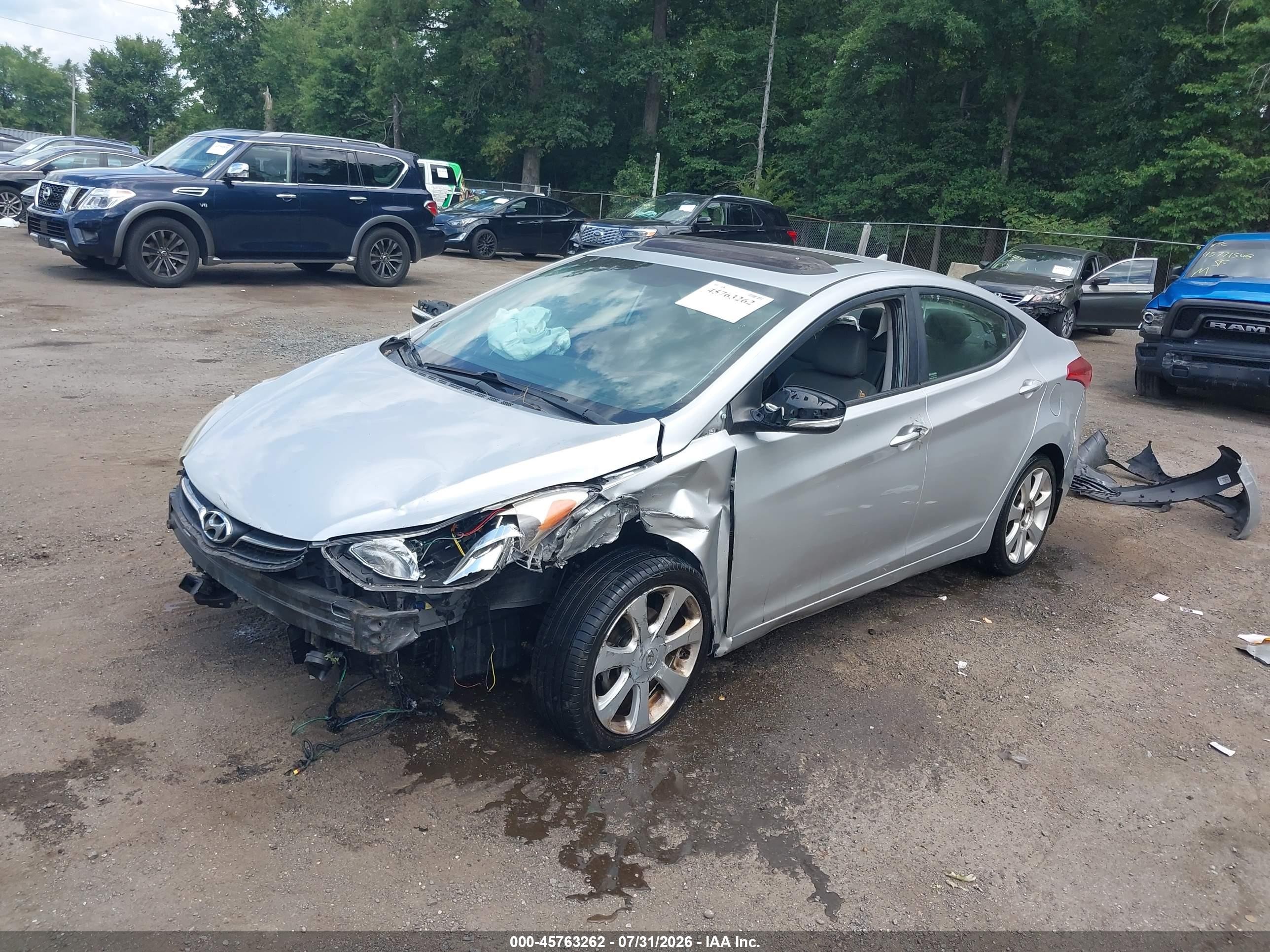 2013 Hyundai Elantra Limited Silver vin: 5NPDH4AE4DH295611