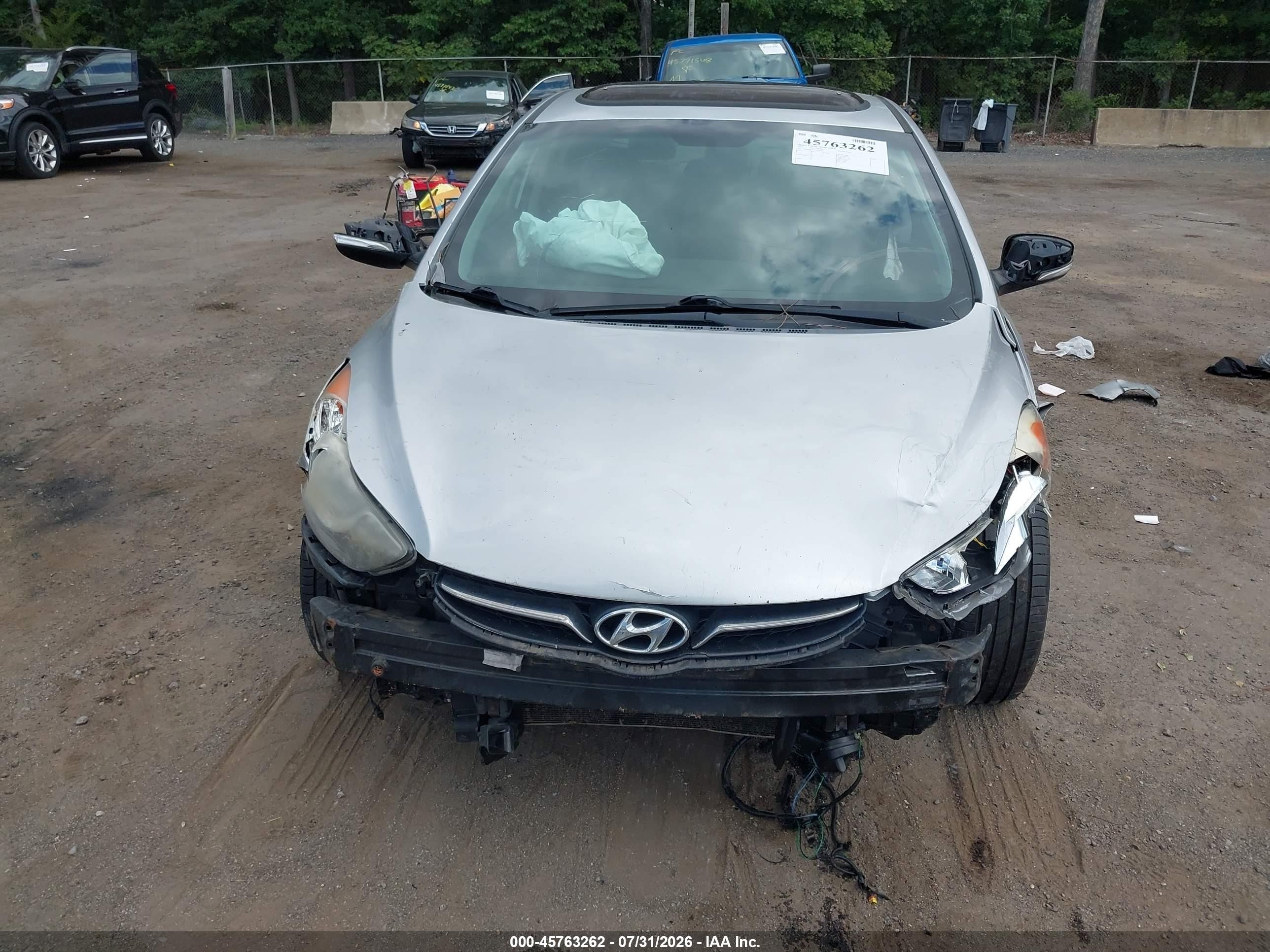 2013 Hyundai Elantra Limited Silver vin: 5NPDH4AE4DH295611