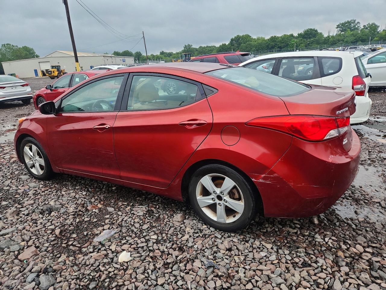 2013 Hyundai Elantra Gls Red vin: 5NPDH4AE4DH303562