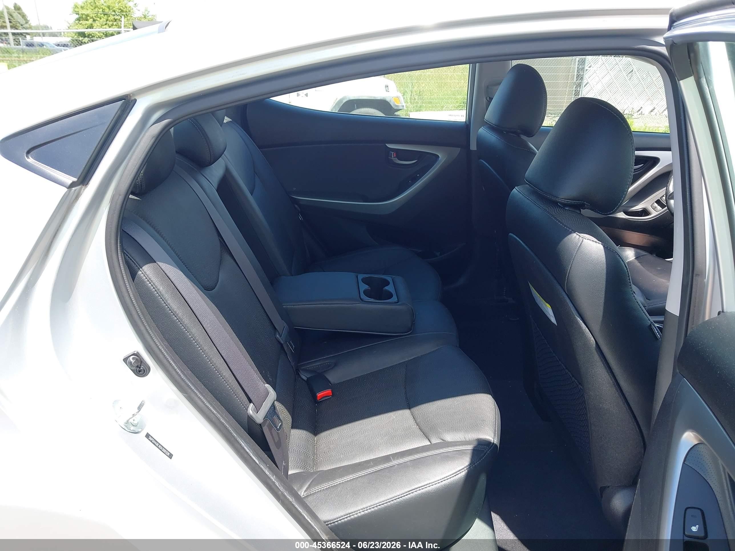 2013 Hyundai Elantra Limited Silver vin: 5NPDH4AE4DH309328