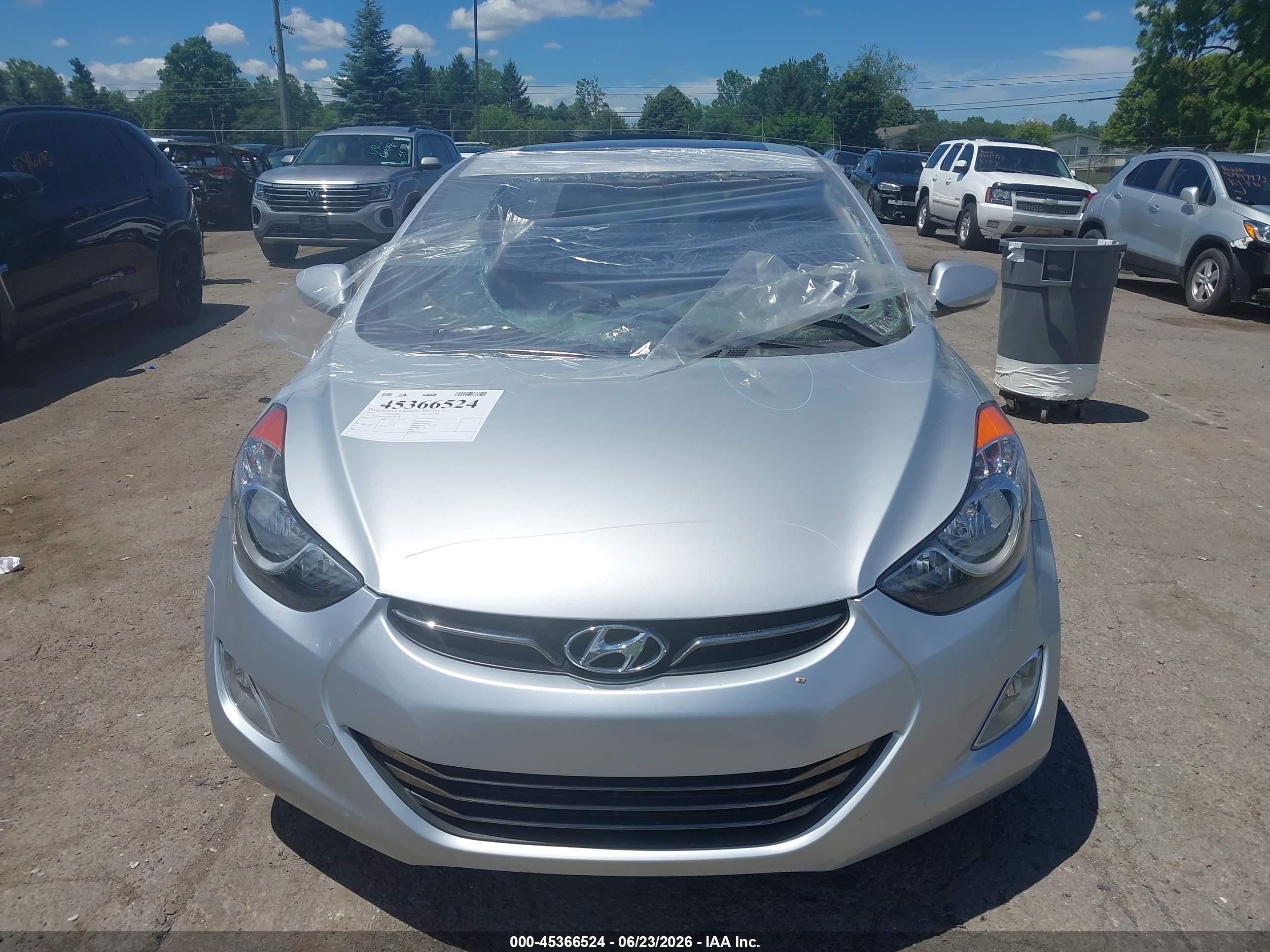 2013 Hyundai Elantra Limited Silver vin: 5NPDH4AE4DH309328