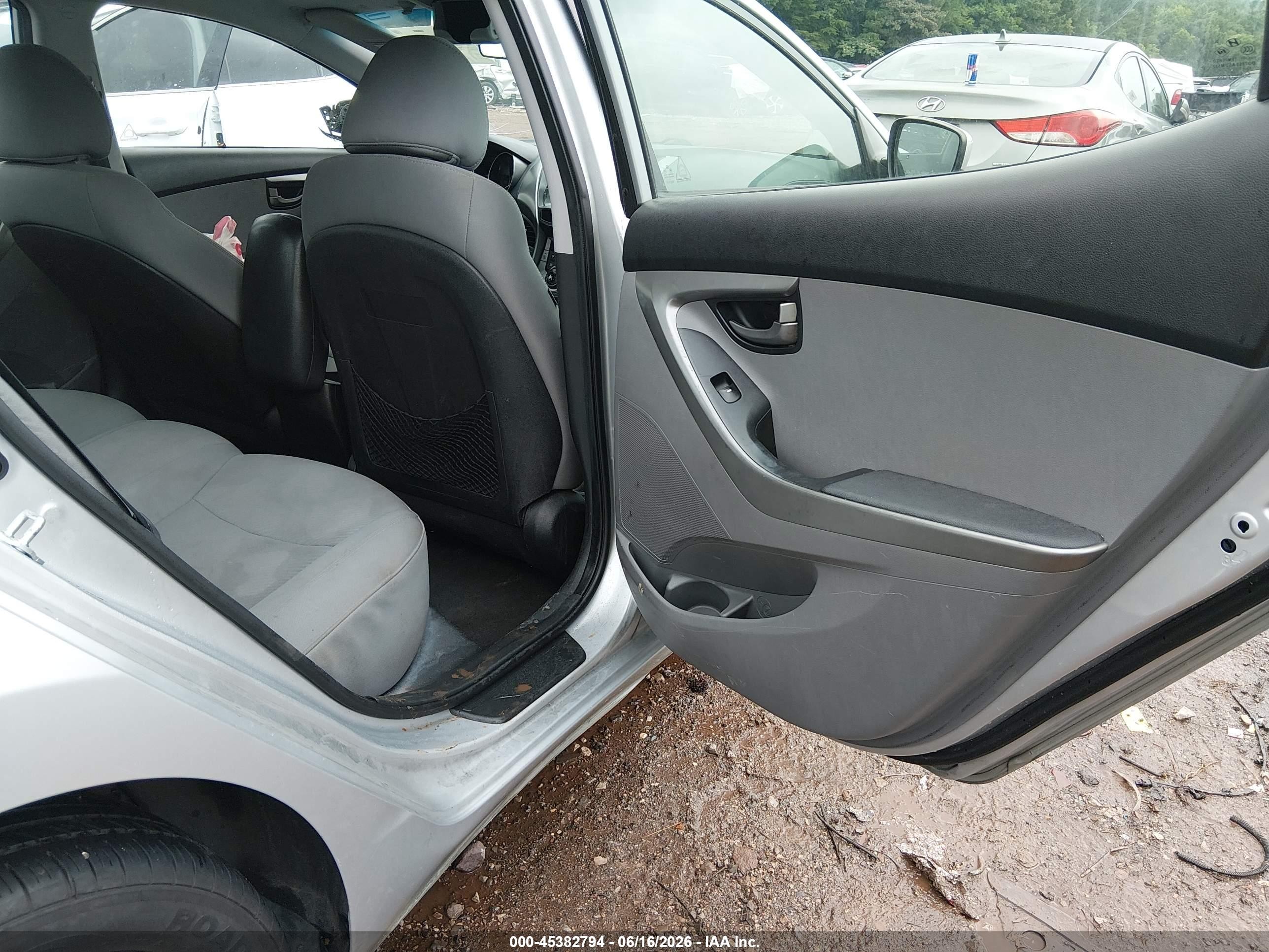 2013 Hyundai Elantra Gls Gray vin: 5NPDH4AE4DH339686