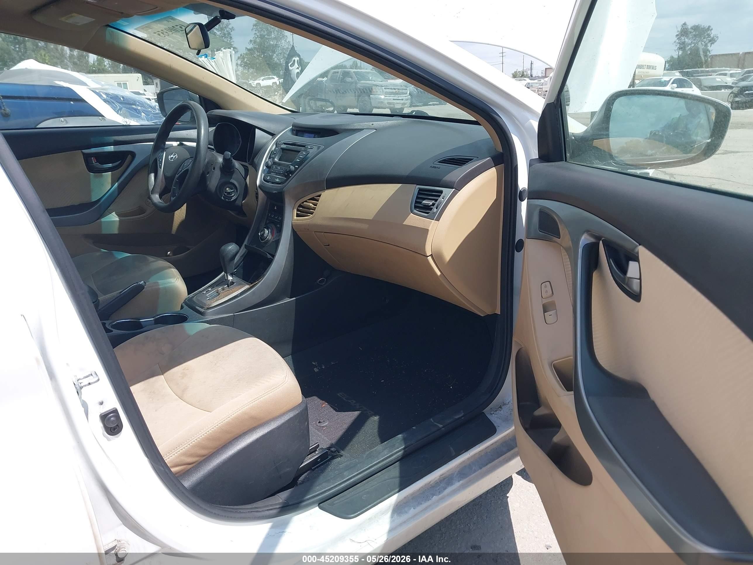 2013 Hyundai Elantra Gls White vin: 5NPDH4AE4DH341695