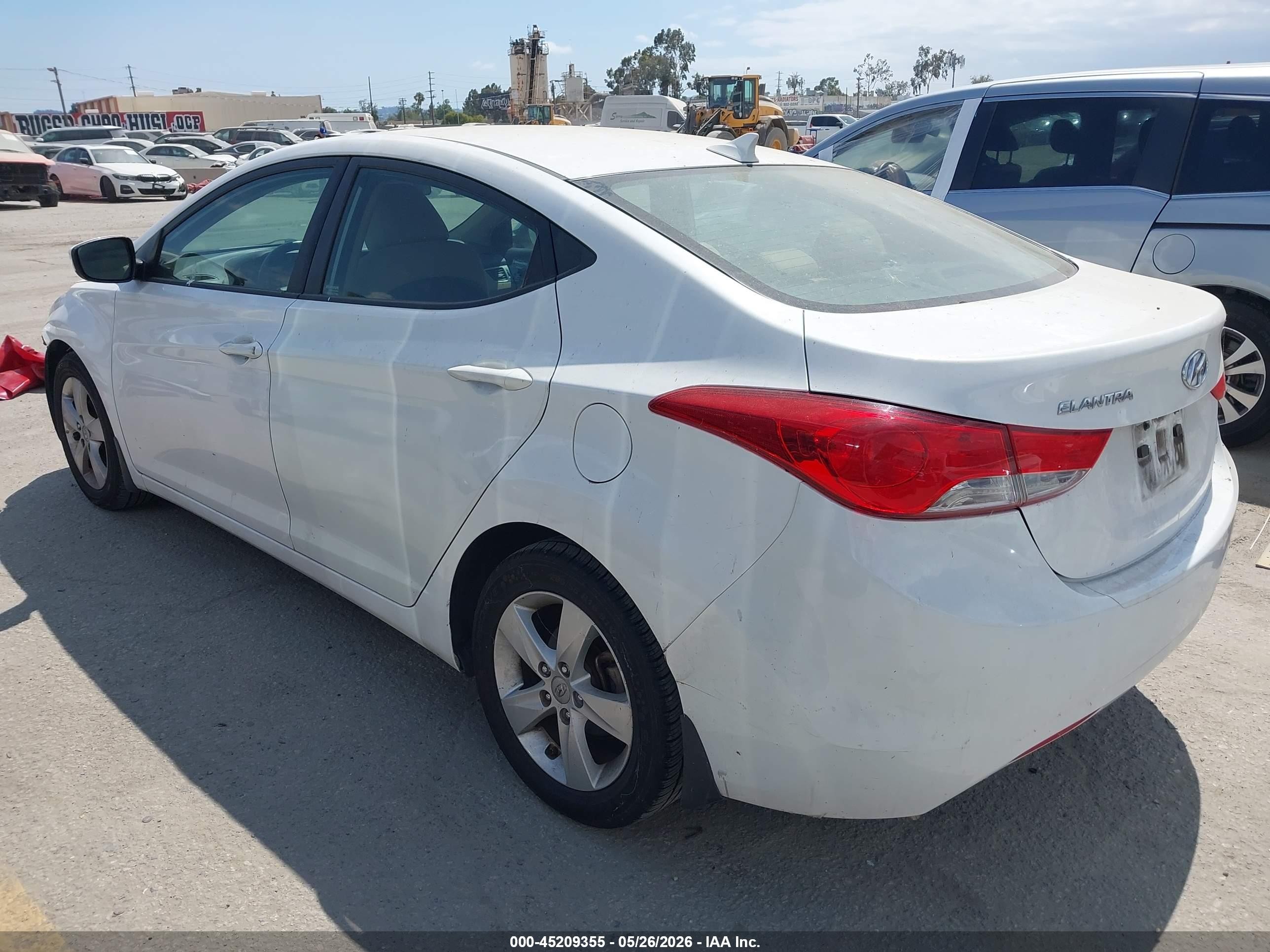 2013 Hyundai Elantra Gls White vin: 5NPDH4AE4DH341695