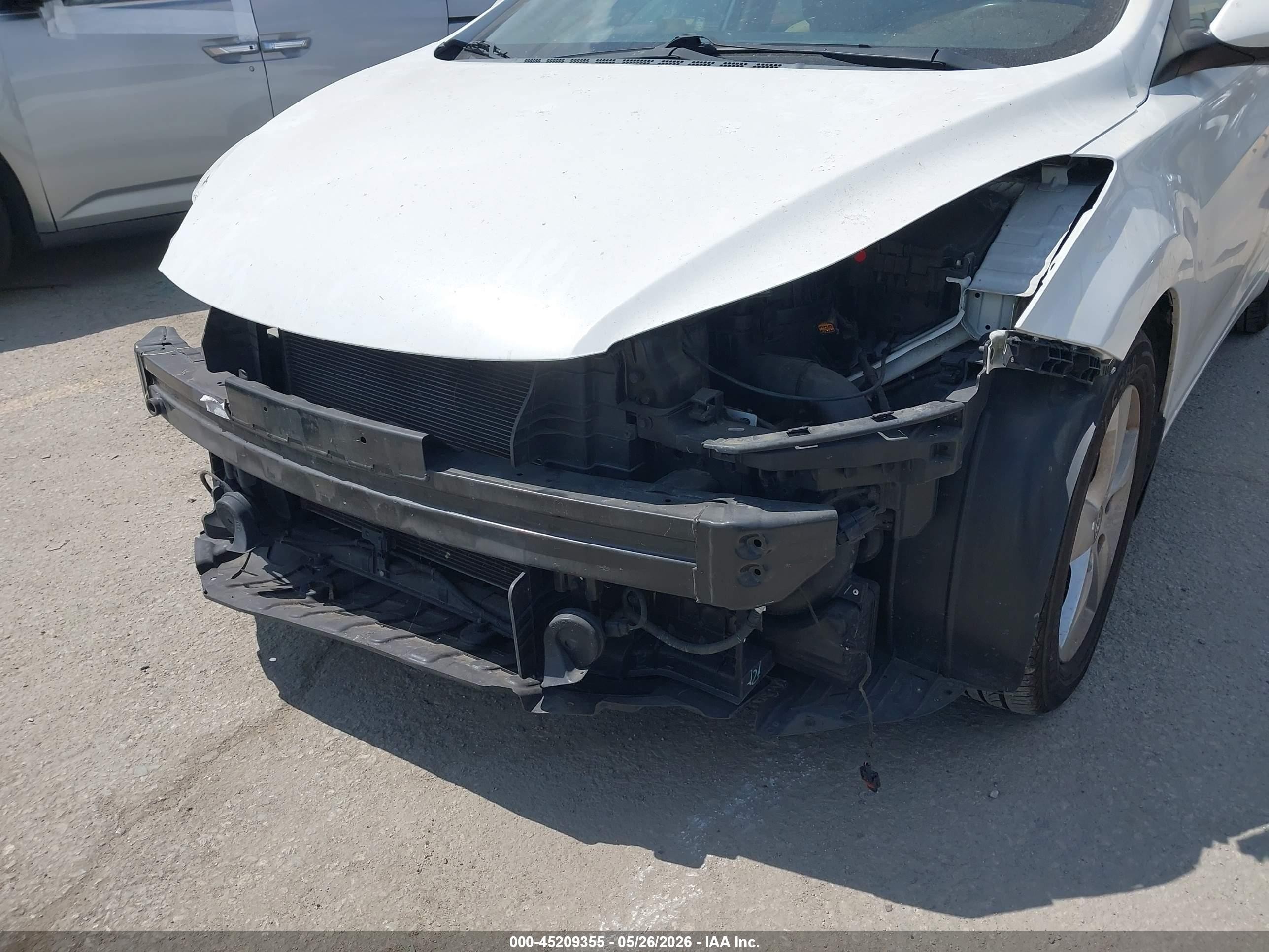 2013 Hyundai Elantra Gls White vin: 5NPDH4AE4DH341695