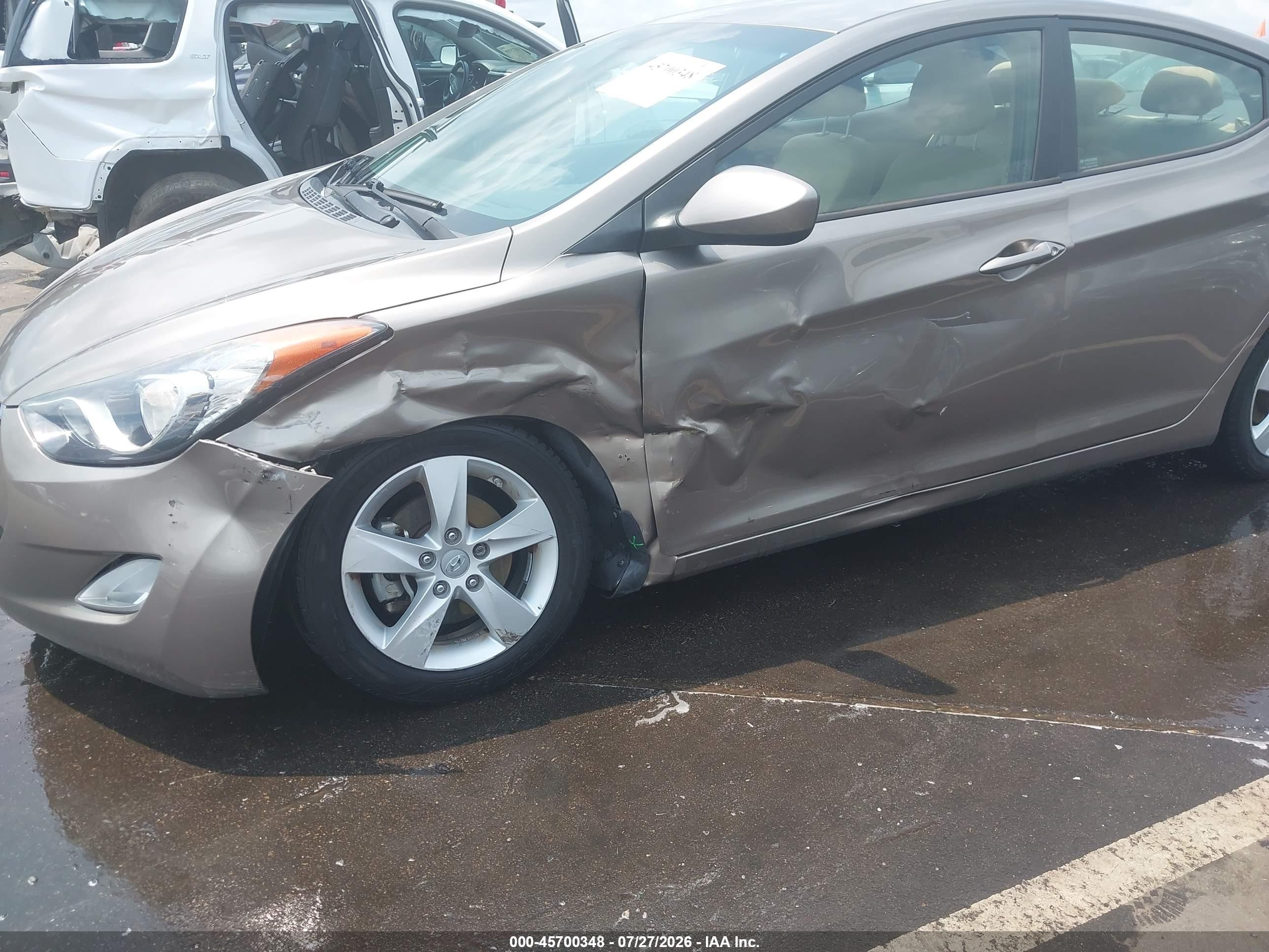 2013 Hyundai Elantra Gls Champagne vin: 5NPDH4AE4DH341762