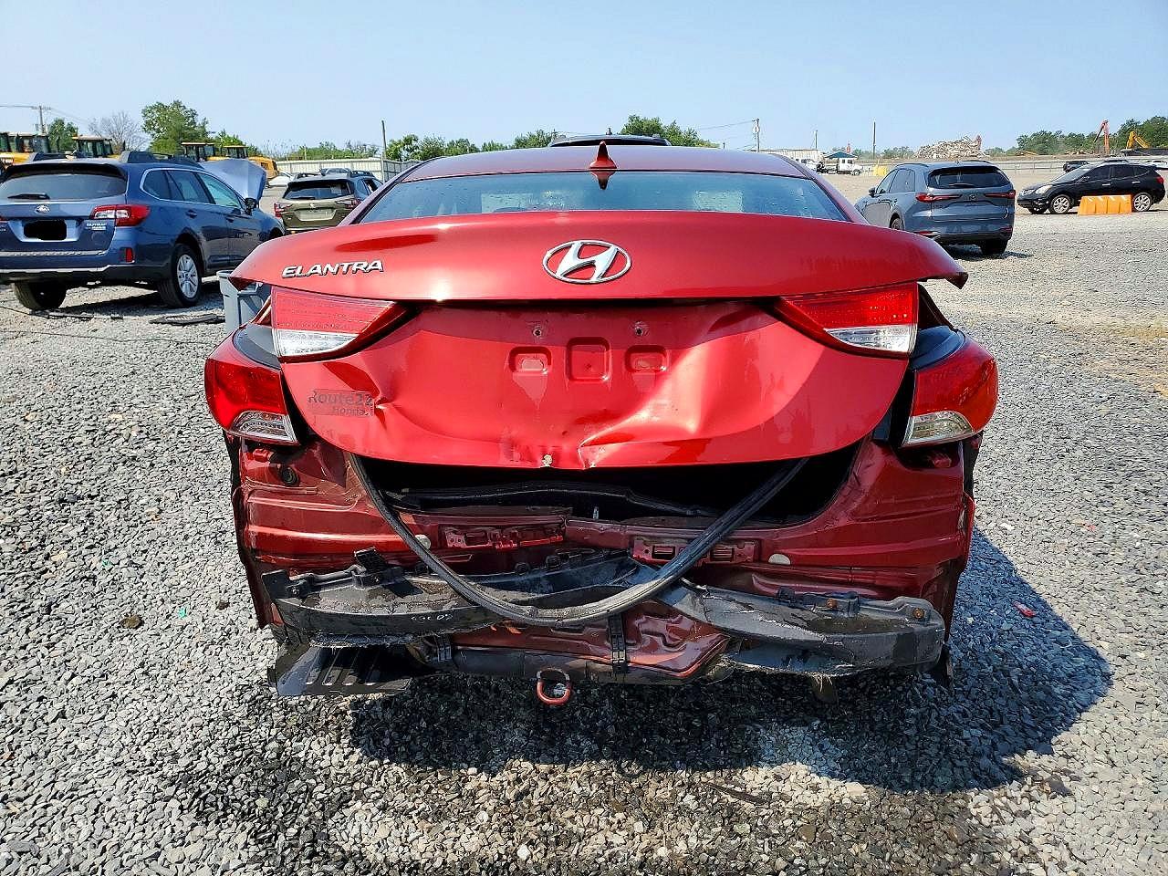 2013 Hyundai Elantra Gls Red vin: 5NPDH4AE4DH347058
