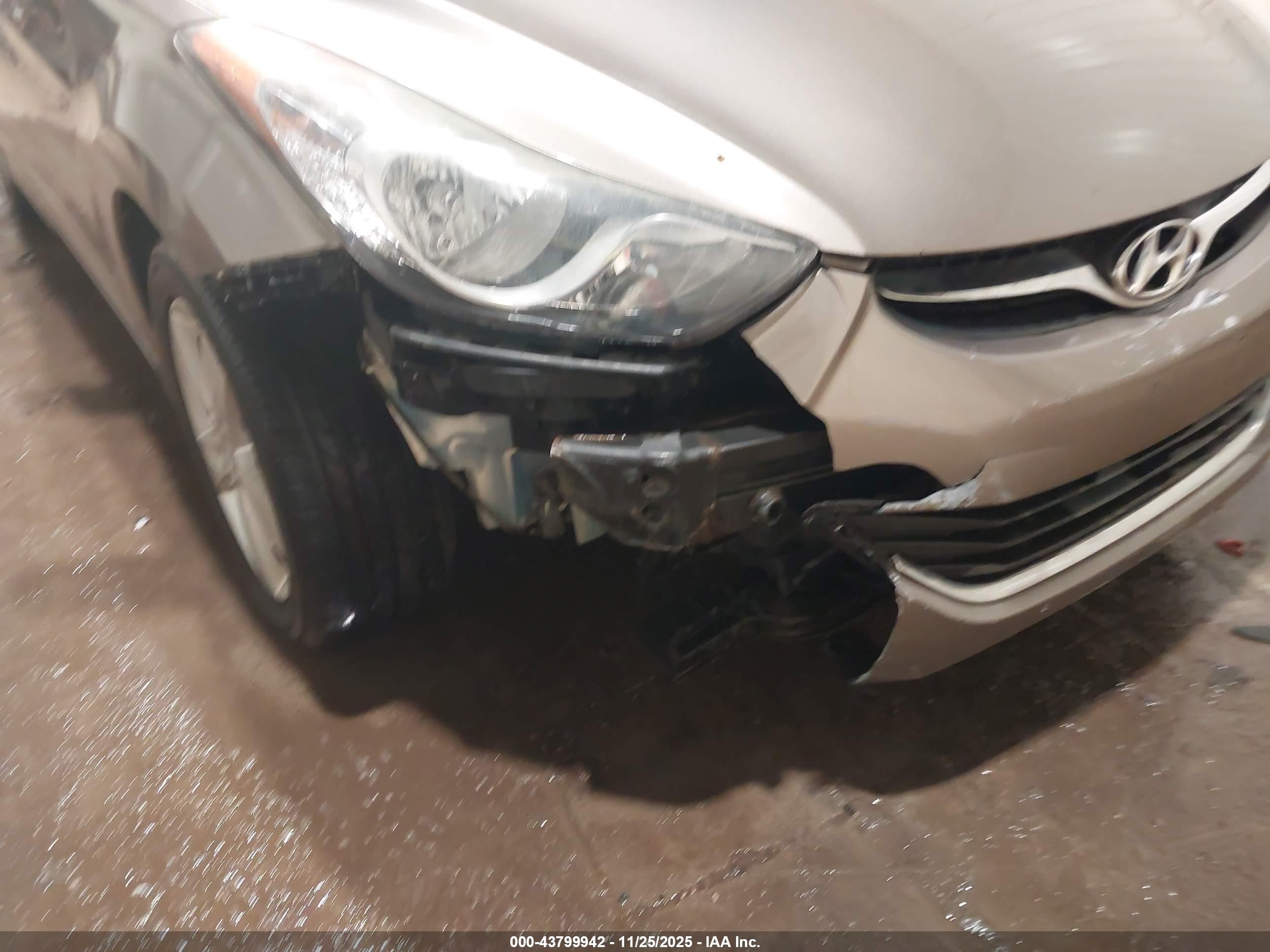 2013 Hyundai Elantra Gls Серый vin: 5NPDH4AE4DH348548