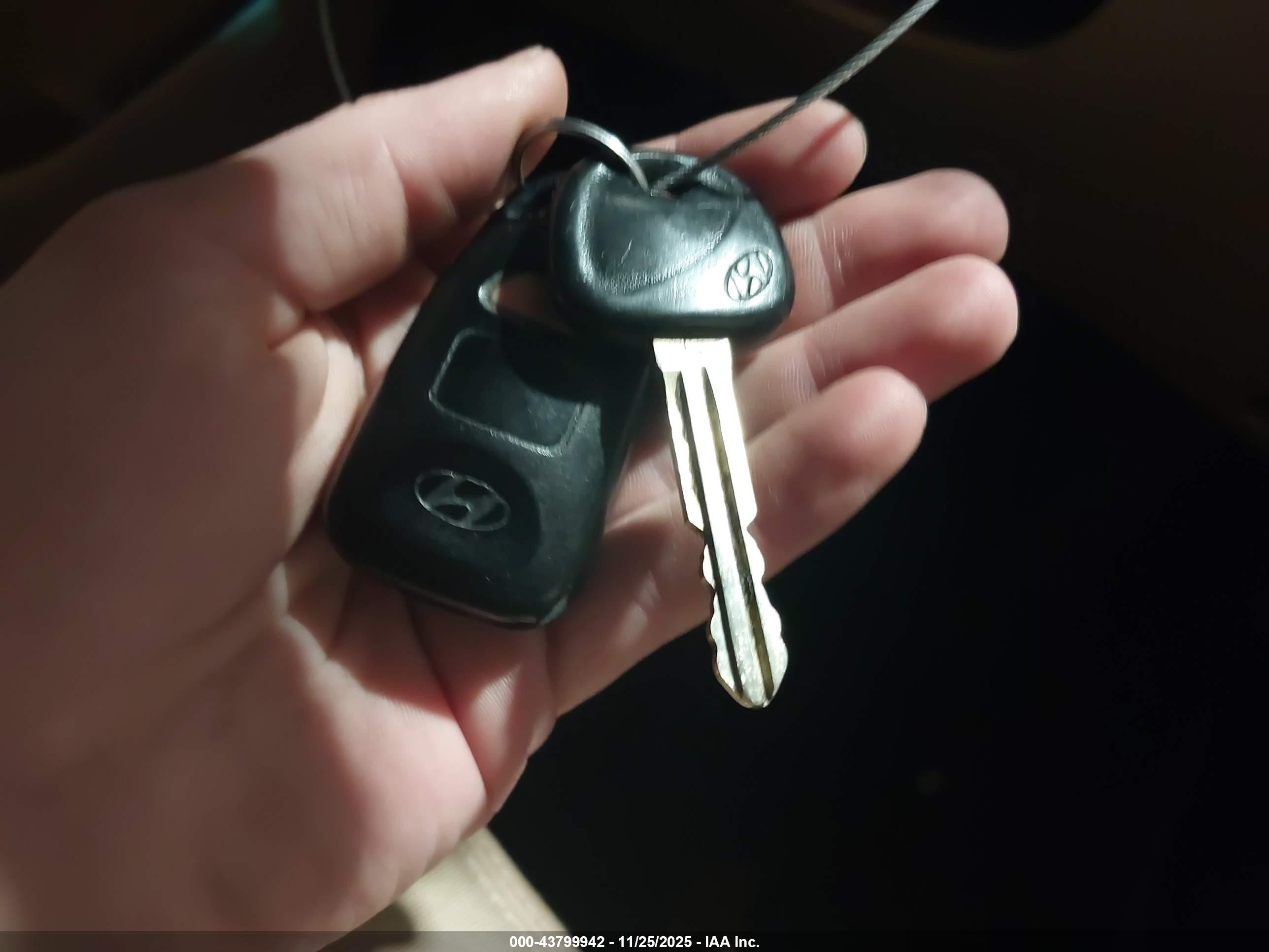 2013 Hyundai Elantra Gls Серый vin: 5NPDH4AE4DH348548